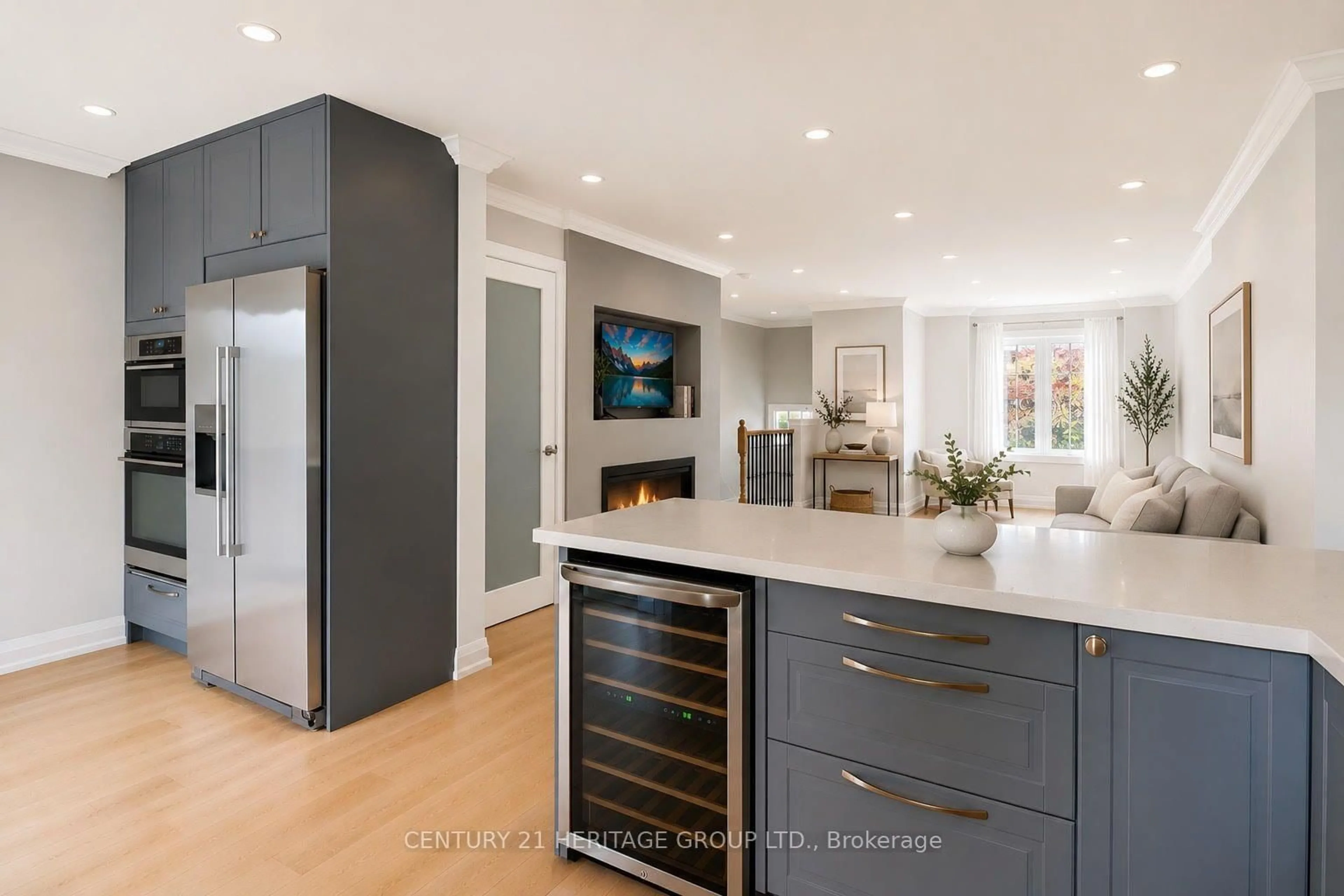 Contemporary kitchen, unknown for 9-2 Skeens Lane, Toronto Ontario M8W 4Z5