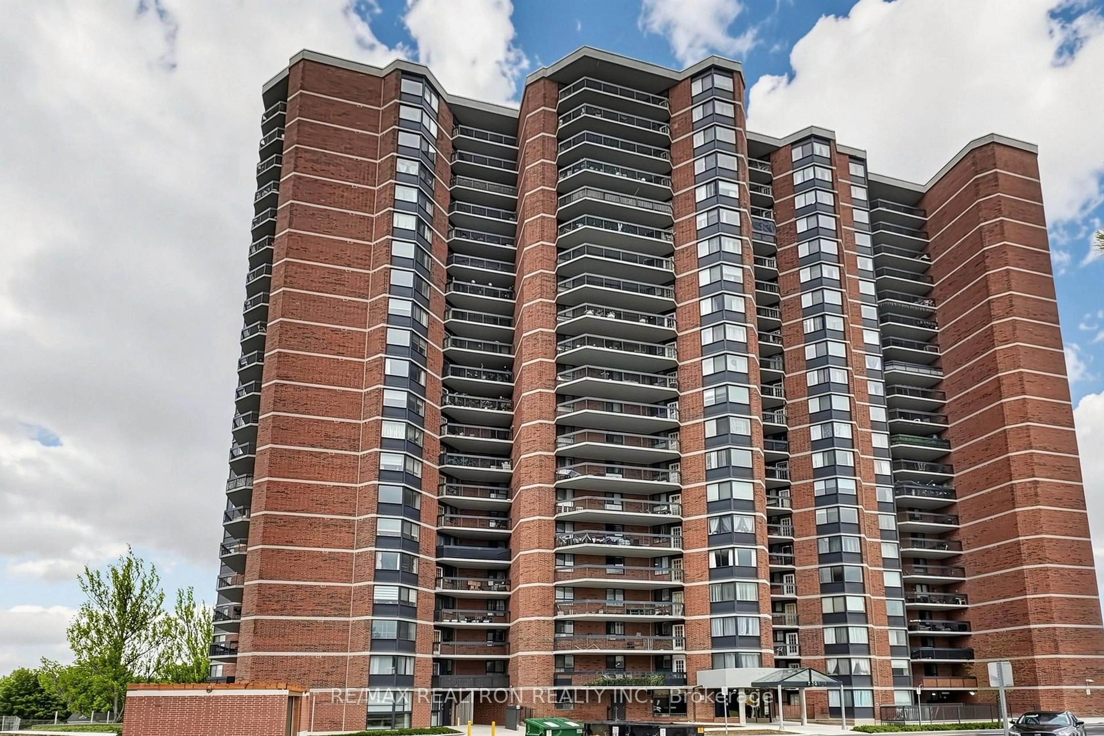 Unknown for 236 Albion Rd #1902, Toronto Ontario M9W 6A6