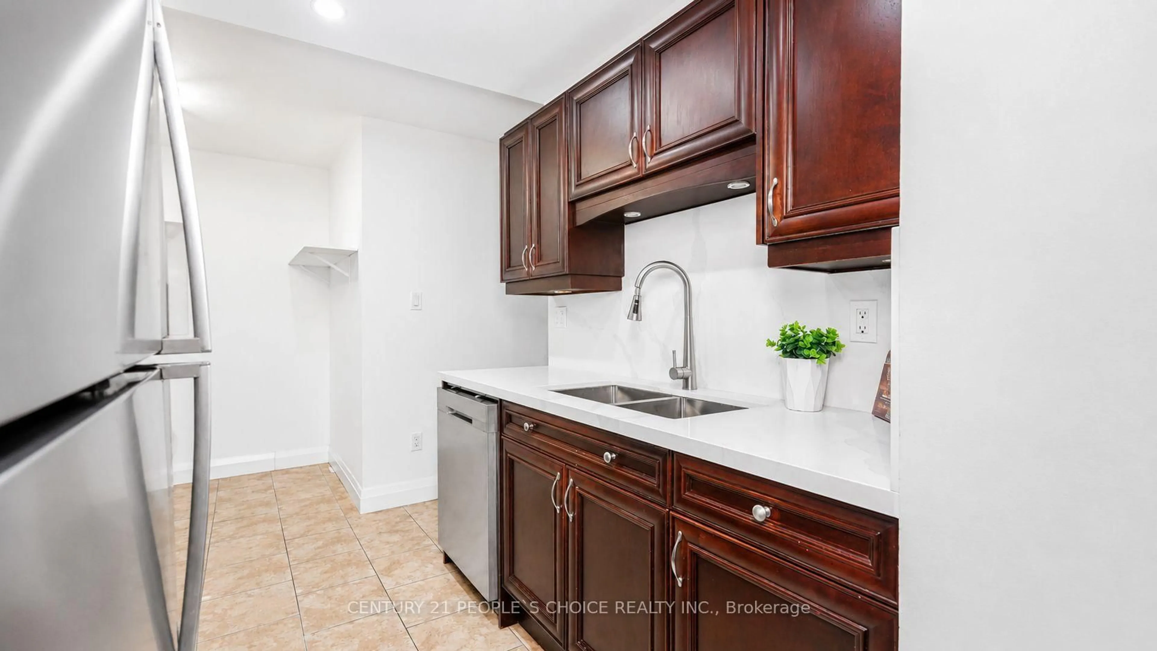 Standard kitchen, ceramic/tile floor for 30 Malta Ave #302, Brampton Ontario L6Y 4S5