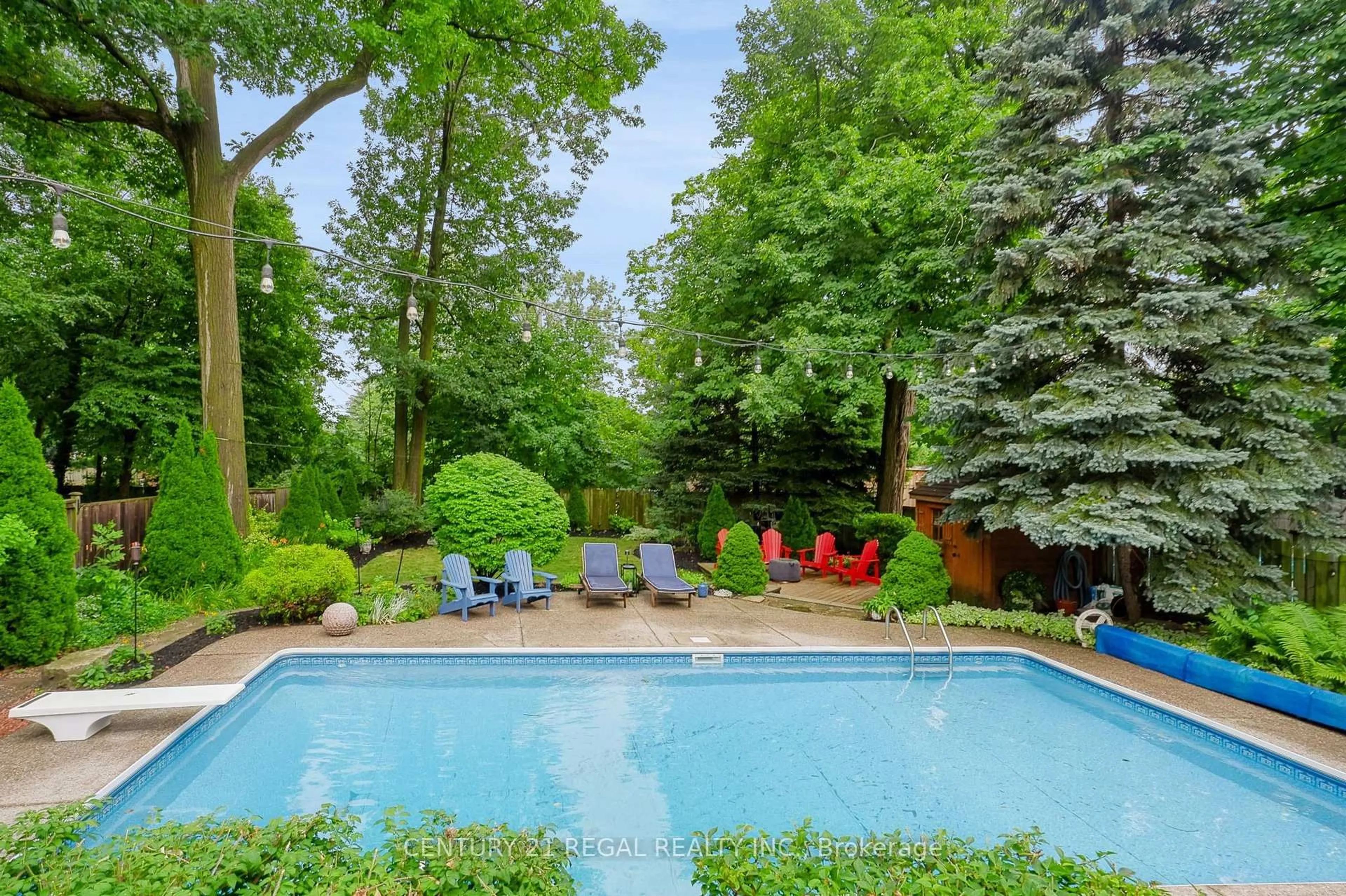Pool for 5324 Linbrook Rd, Burlington Ontario L7L 3T9