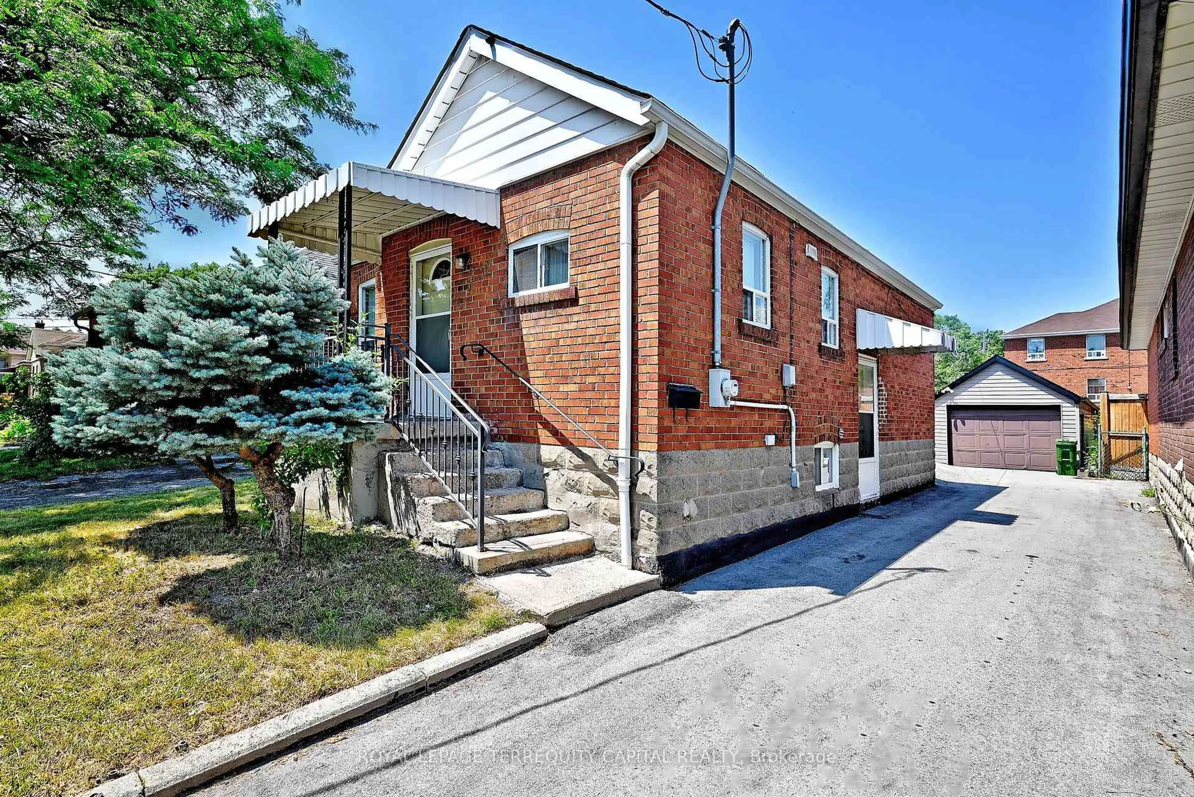 Home with brick exterior material, street for 232 Church St, Toronto Ontario M9N 1P1