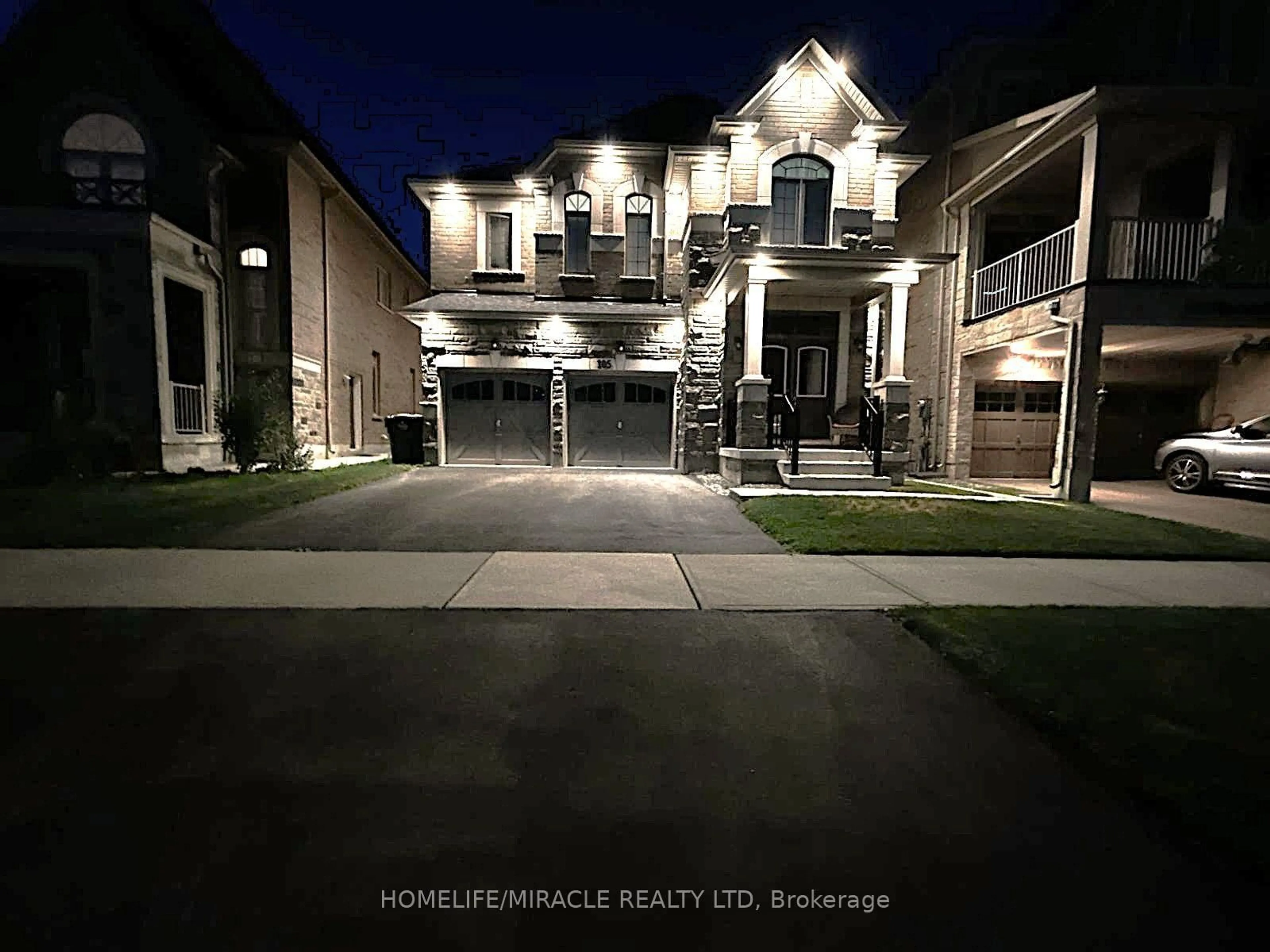 Unknown for 185 Thornbush Blvd, Brampton Ontario L7A 4R5