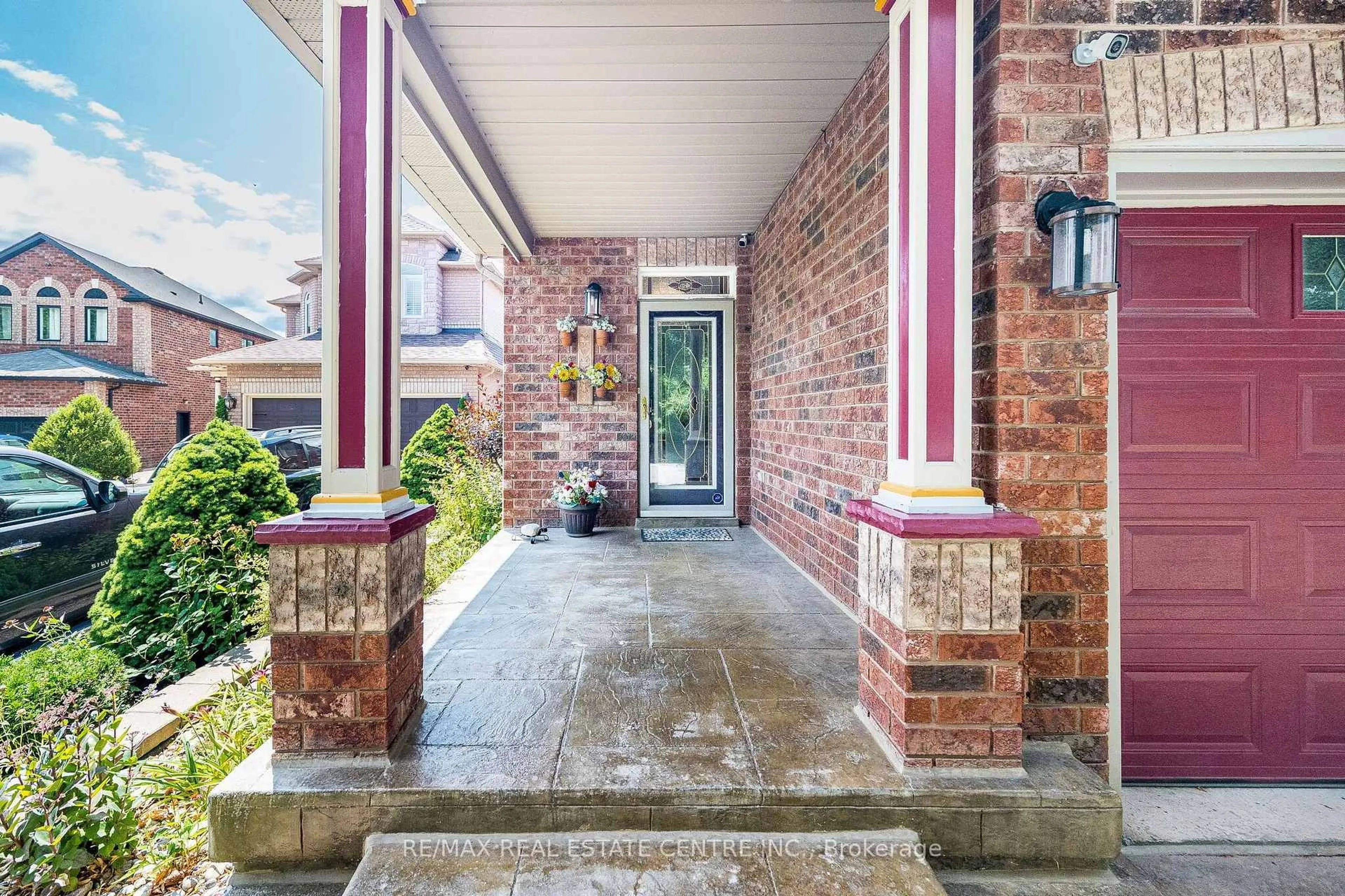 Unknown for 26 Ballyduff Pl, Brampton Ontario L7A 1W6