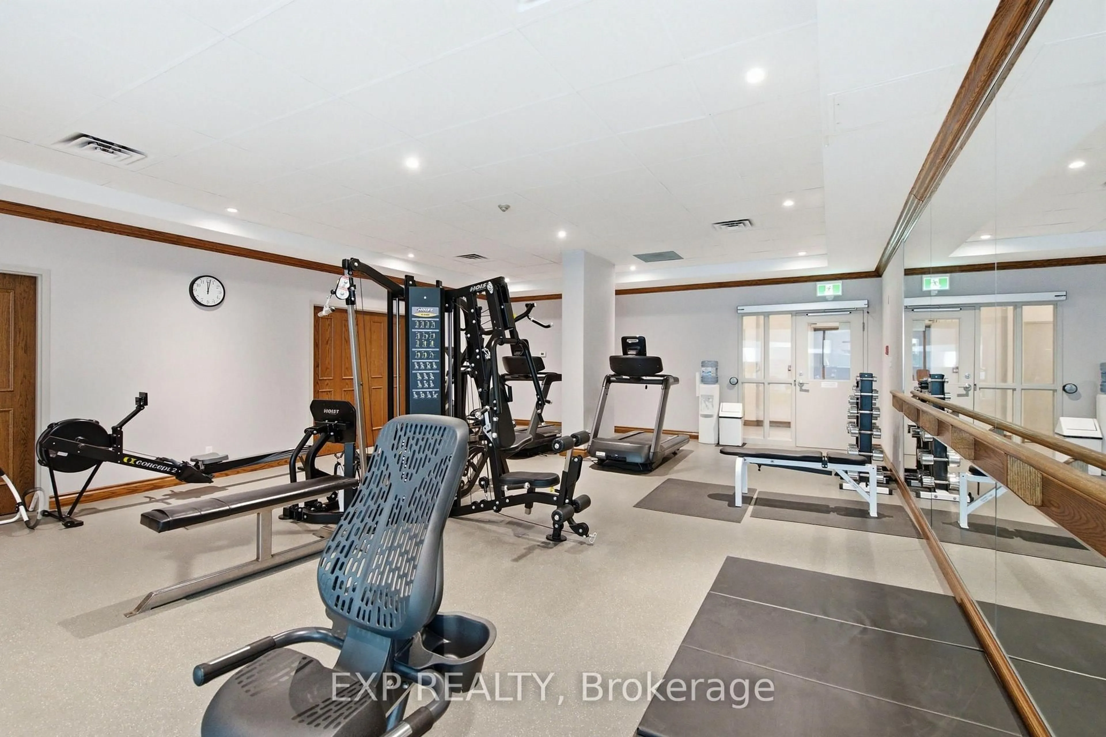 Gym or fitness room for 1903 Pilgrims Way #302, Oakville Ontario L6M 2X1