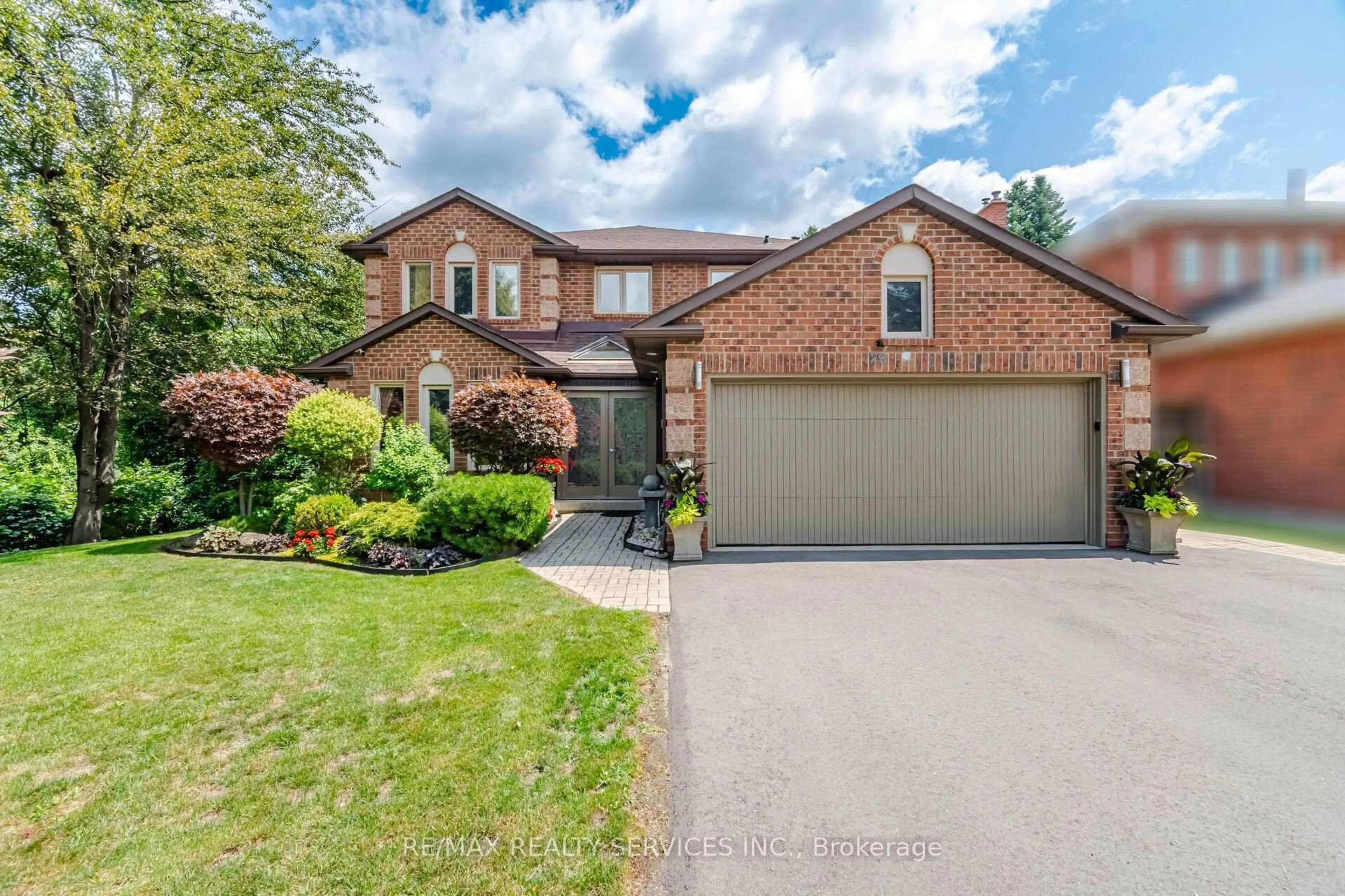 Home with brick exterior material, street for 29 Christie Dr, Brampton Ontario L6Z 3J5