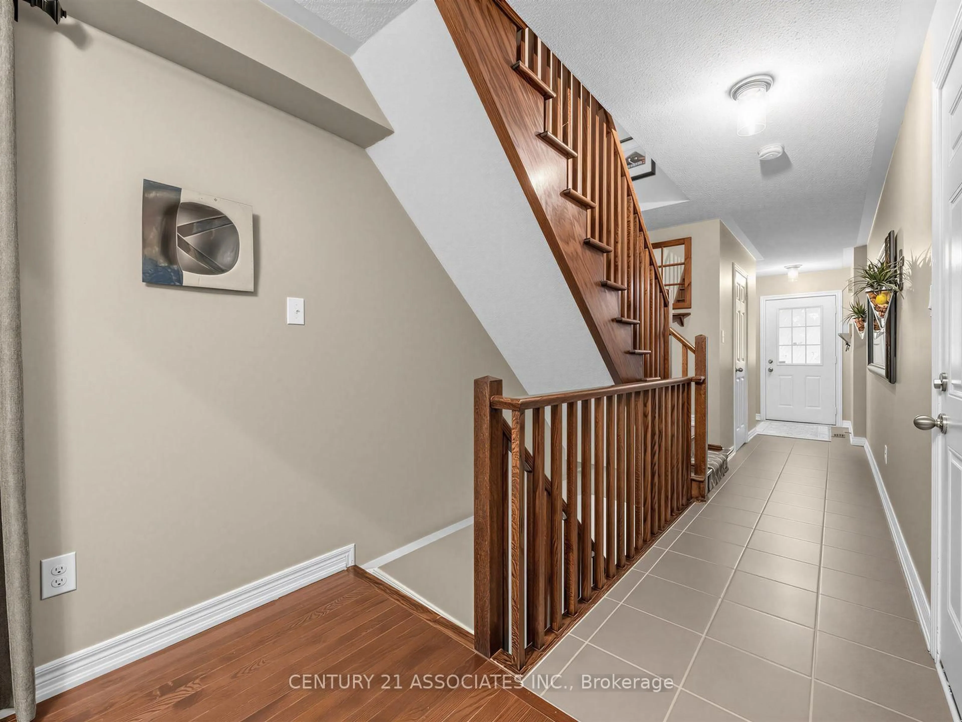 Unknown for 233 Duskywing Way #48, Oakville Ontario L6L 0C5