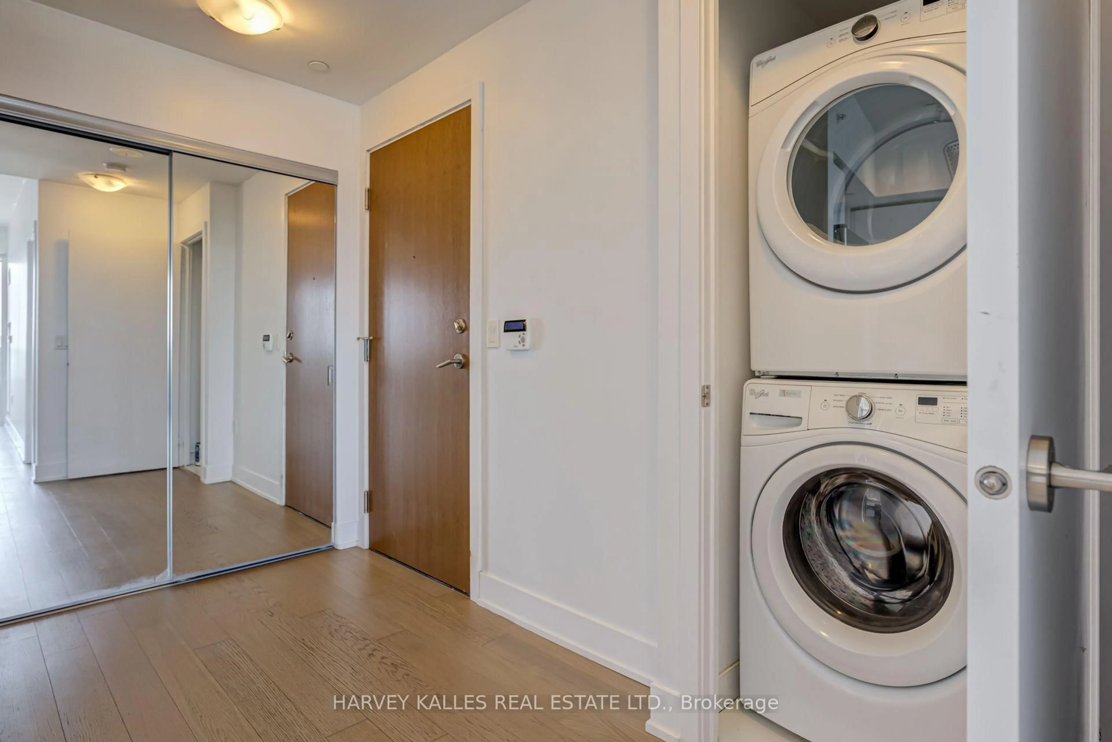 Laundry room for 30 Shore Breeze Dr #1822, Toronto Ontario M8V 0J1