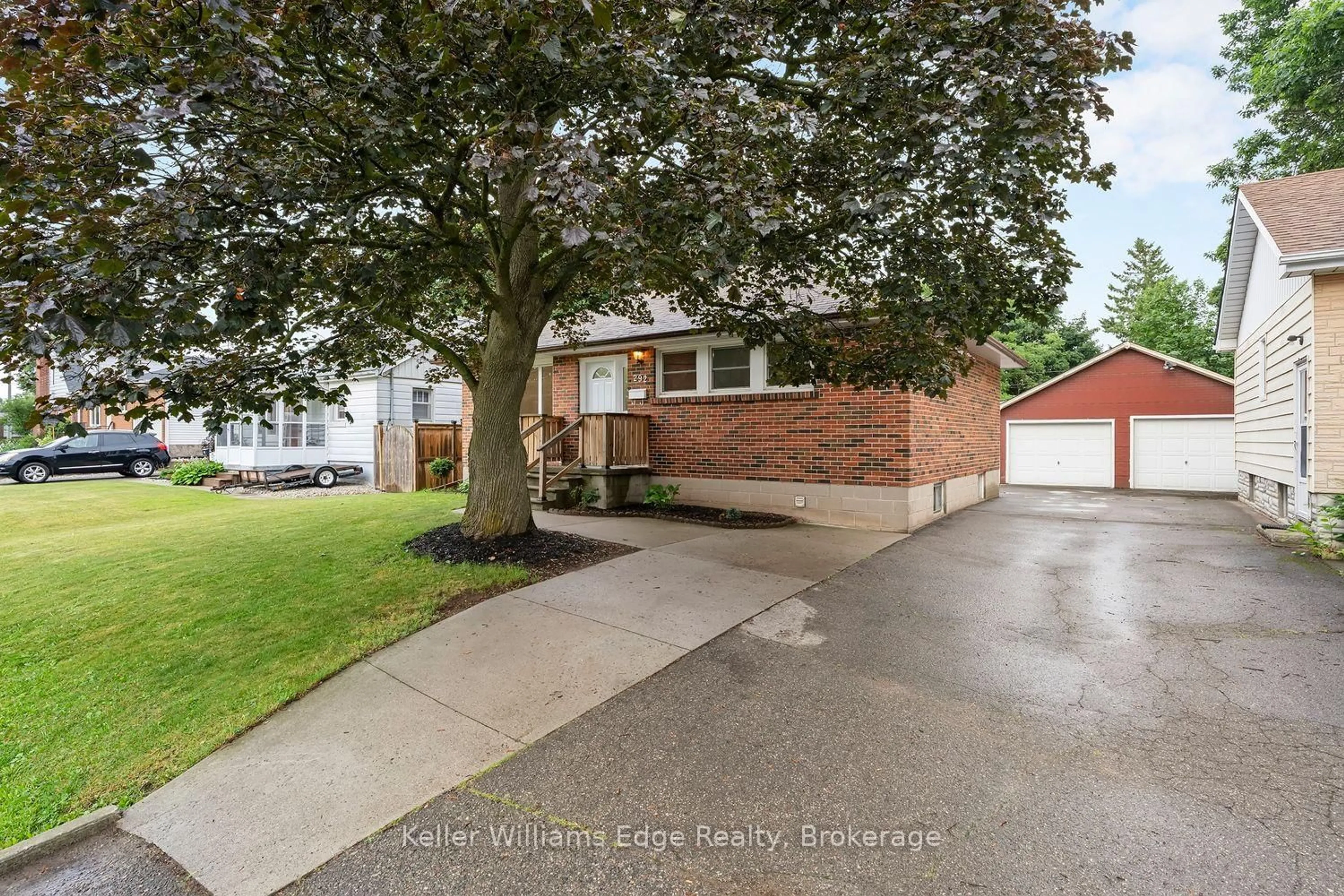 Home with brick exterior material, street for 292 Mill St, Halton Hills Ontario L7J 1J9