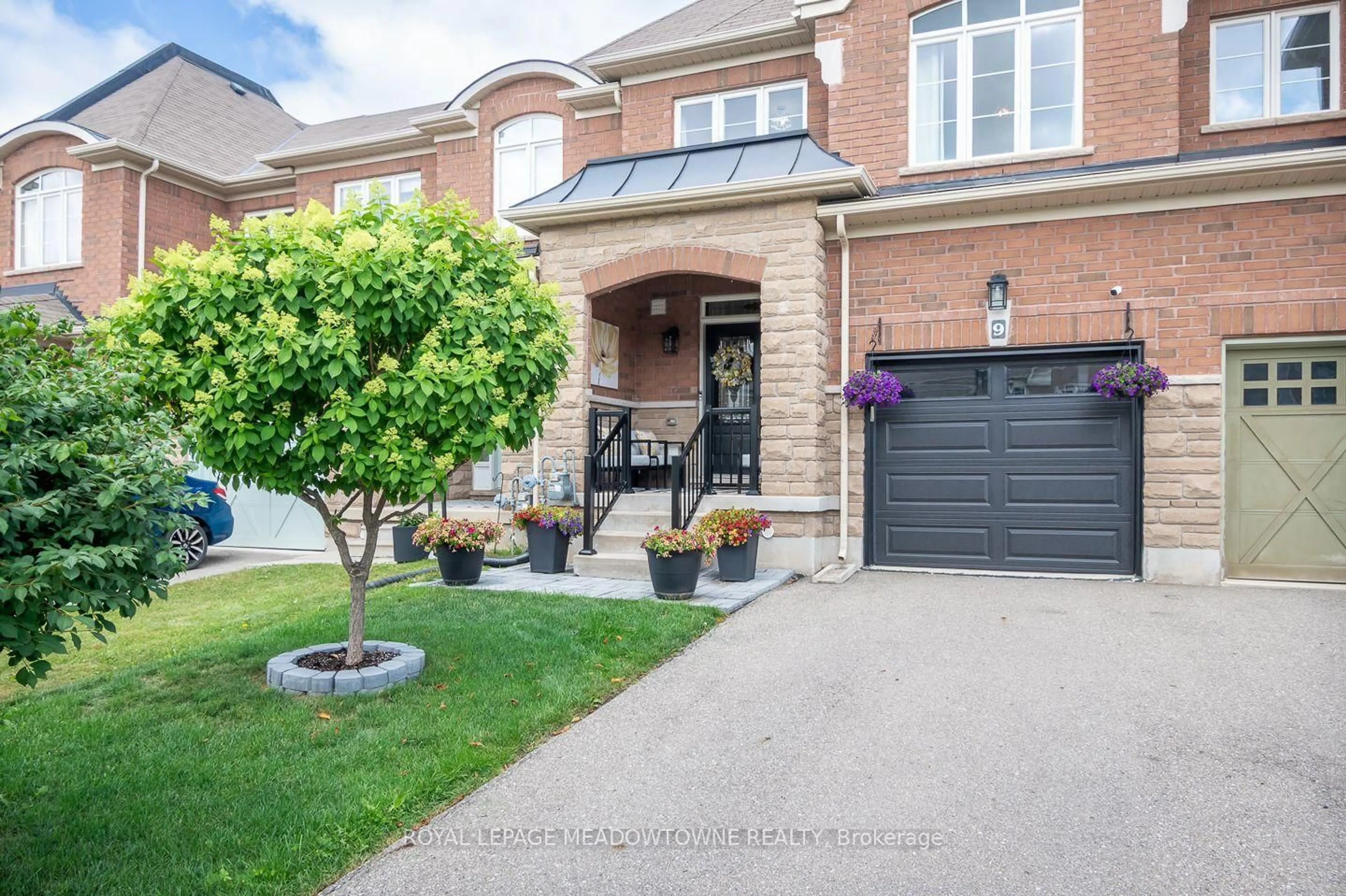 Home with brick exterior material, street for 9 Mclaughlin Ave, Milton Ontario L9T 7H3