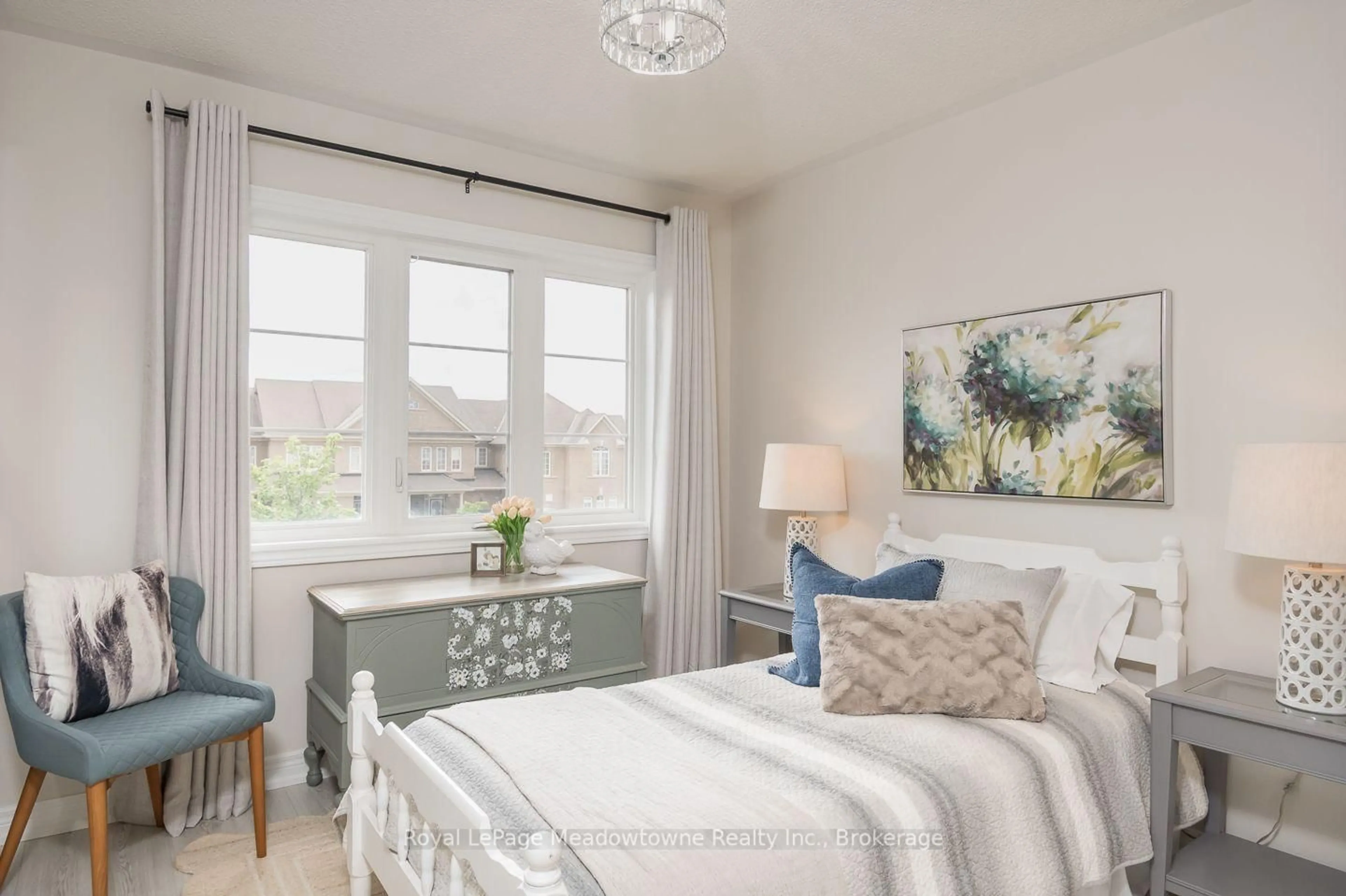 Bedroom with bed, unknown for 158 Etheridge Ave, Milton Ontario L9E 1H1