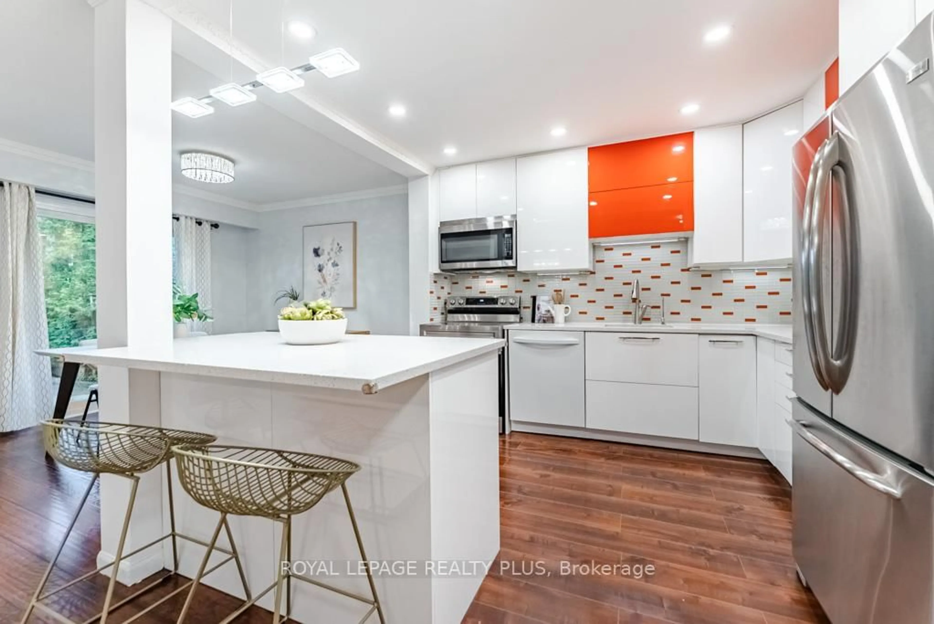 Contemporary kitchen, ceramic/tile floor for 2120 RATHBURN Rd #161, Mississauga Ontario L4W 2S8