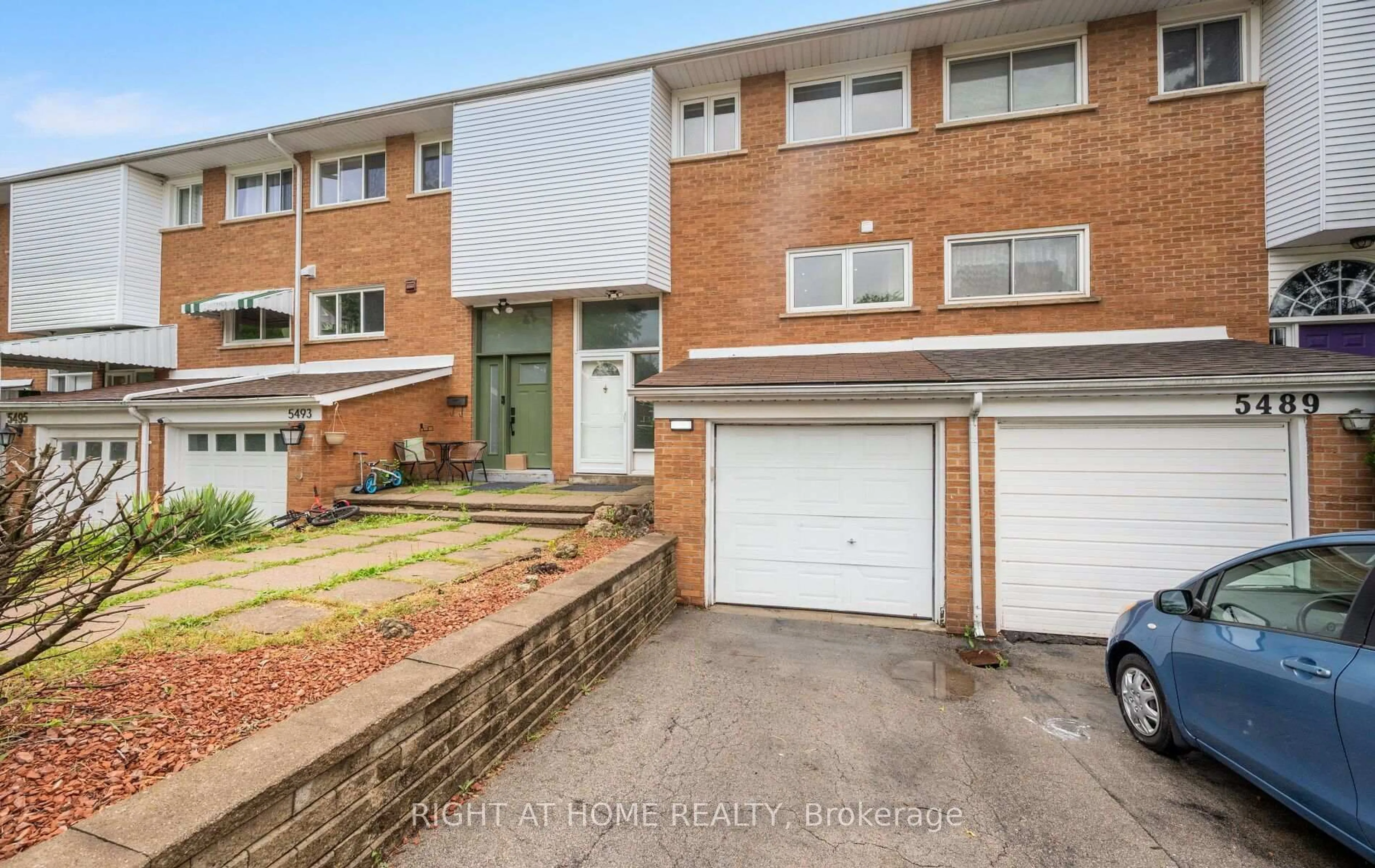 Unknown for 5491 Schueller Cres, Burlington Ontario L7L 3T1