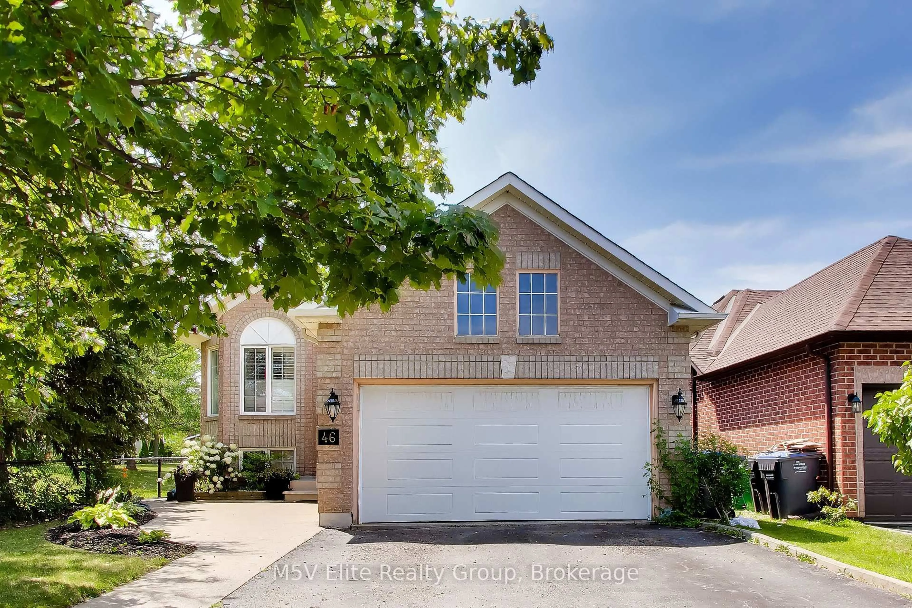 Home with brick exterior material, street for 46 Royal Orchard Dr, Brampton Ontario L6X 4M6