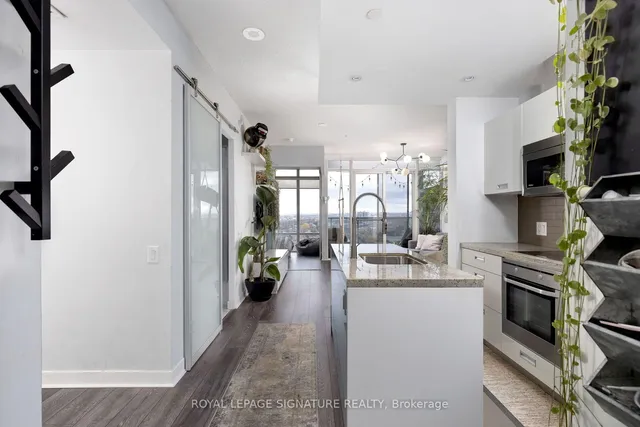 88 Park Lawn Rd #1903, Toronto 3
