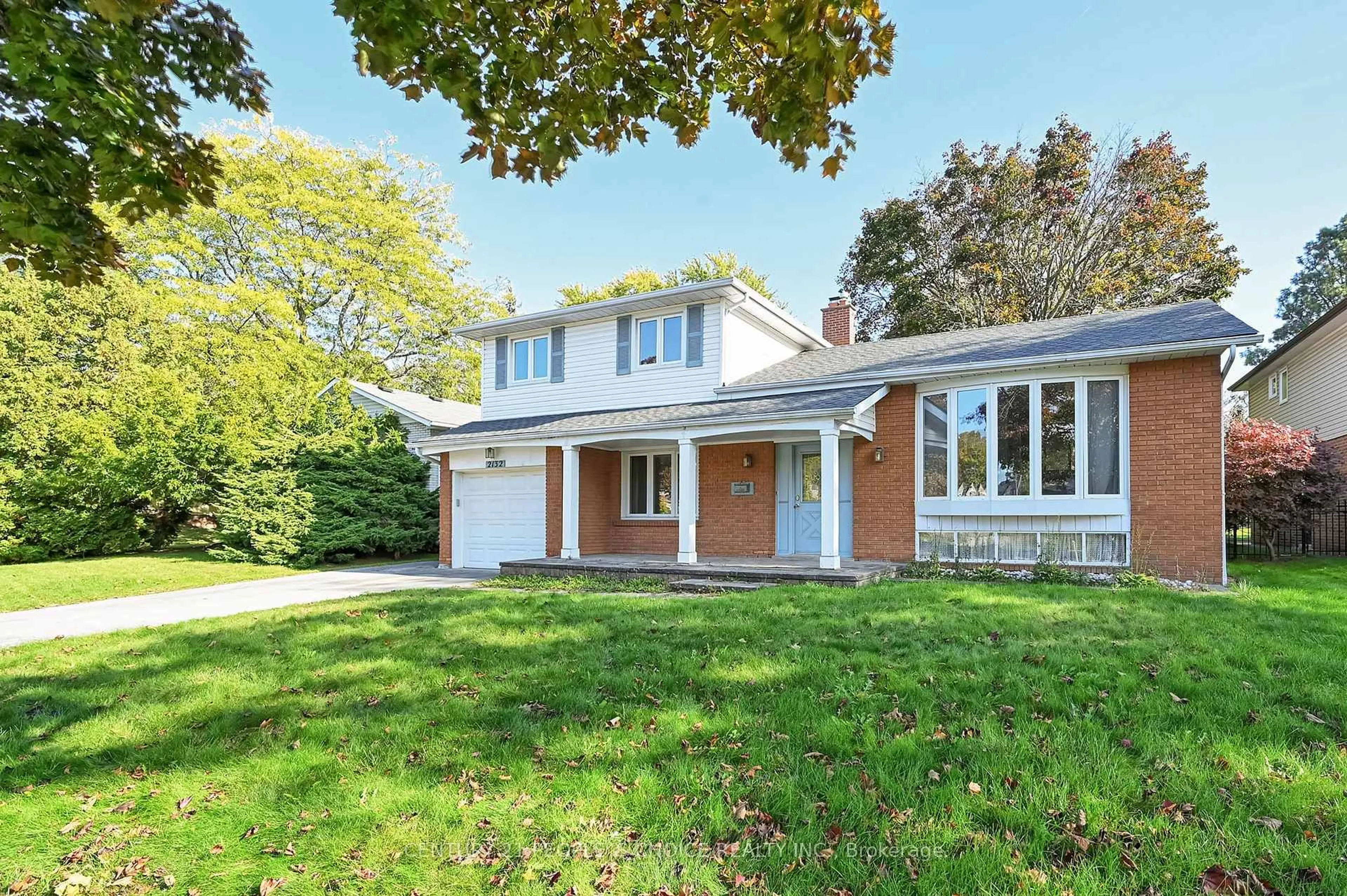Home with brick exterior material, street for 2132 Hixon St, Oakville Ontario L6L 1T4
