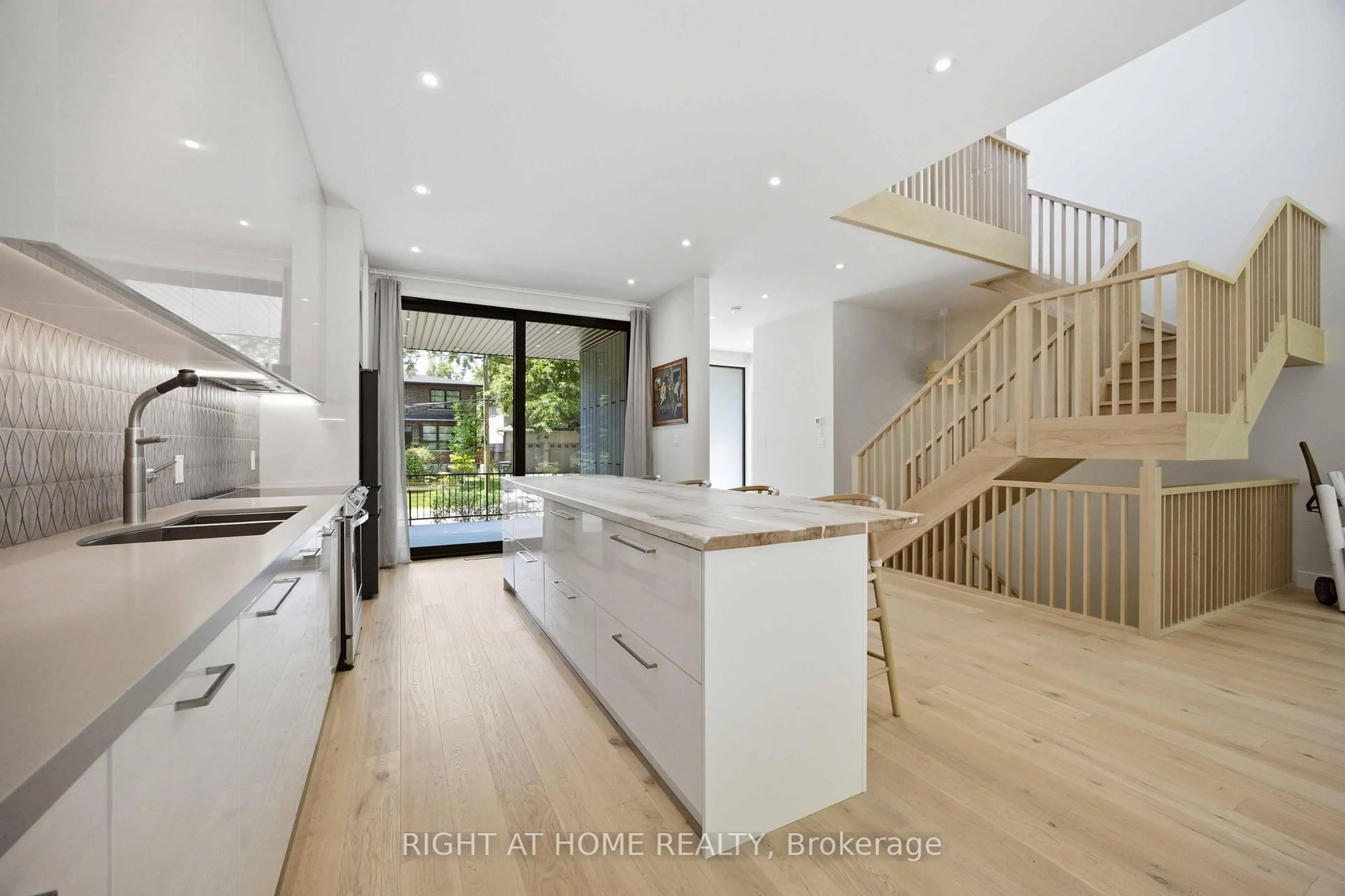 Contemporary kitchen, unknown for 41 Bonnyview Dr, Toronto Ontario M8Y 3G7