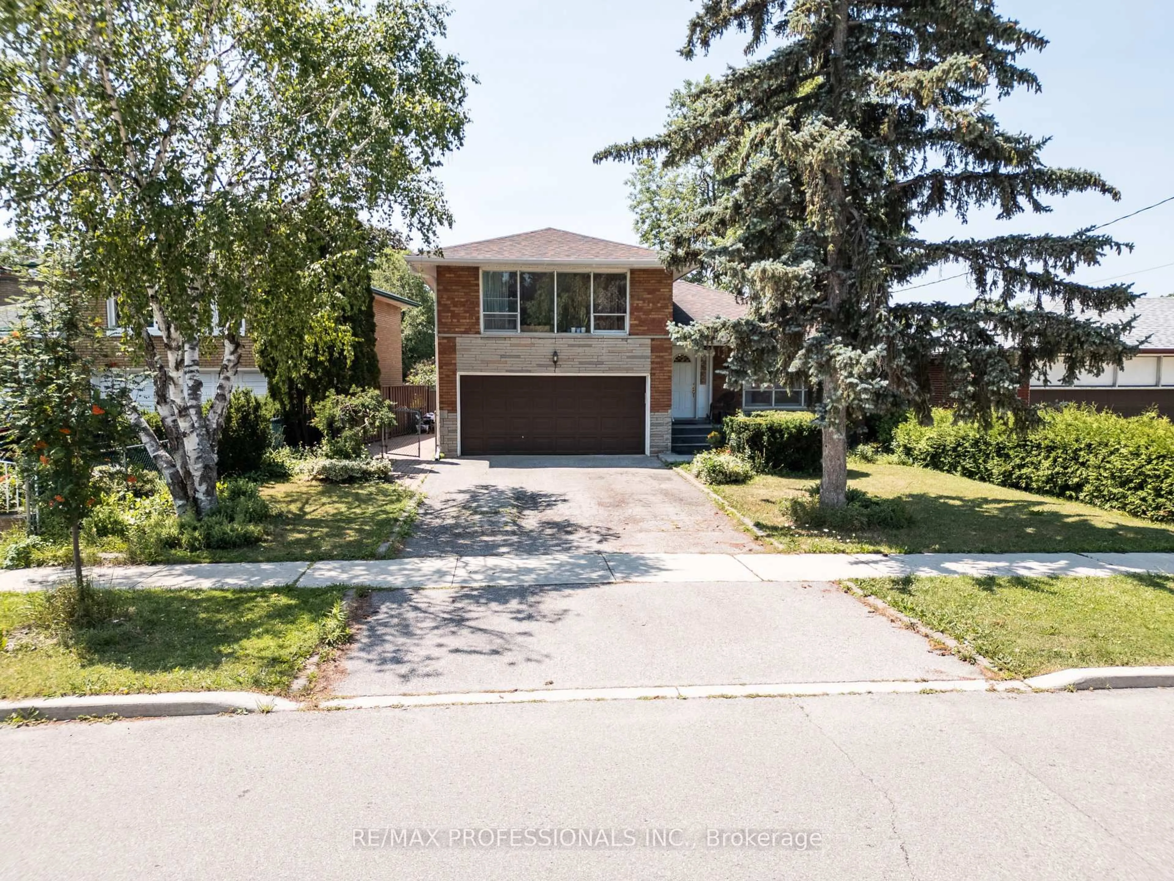 Home with brick exterior material, street for 48 Dalegrove Cres, Toronto Ontario M9B 6A9