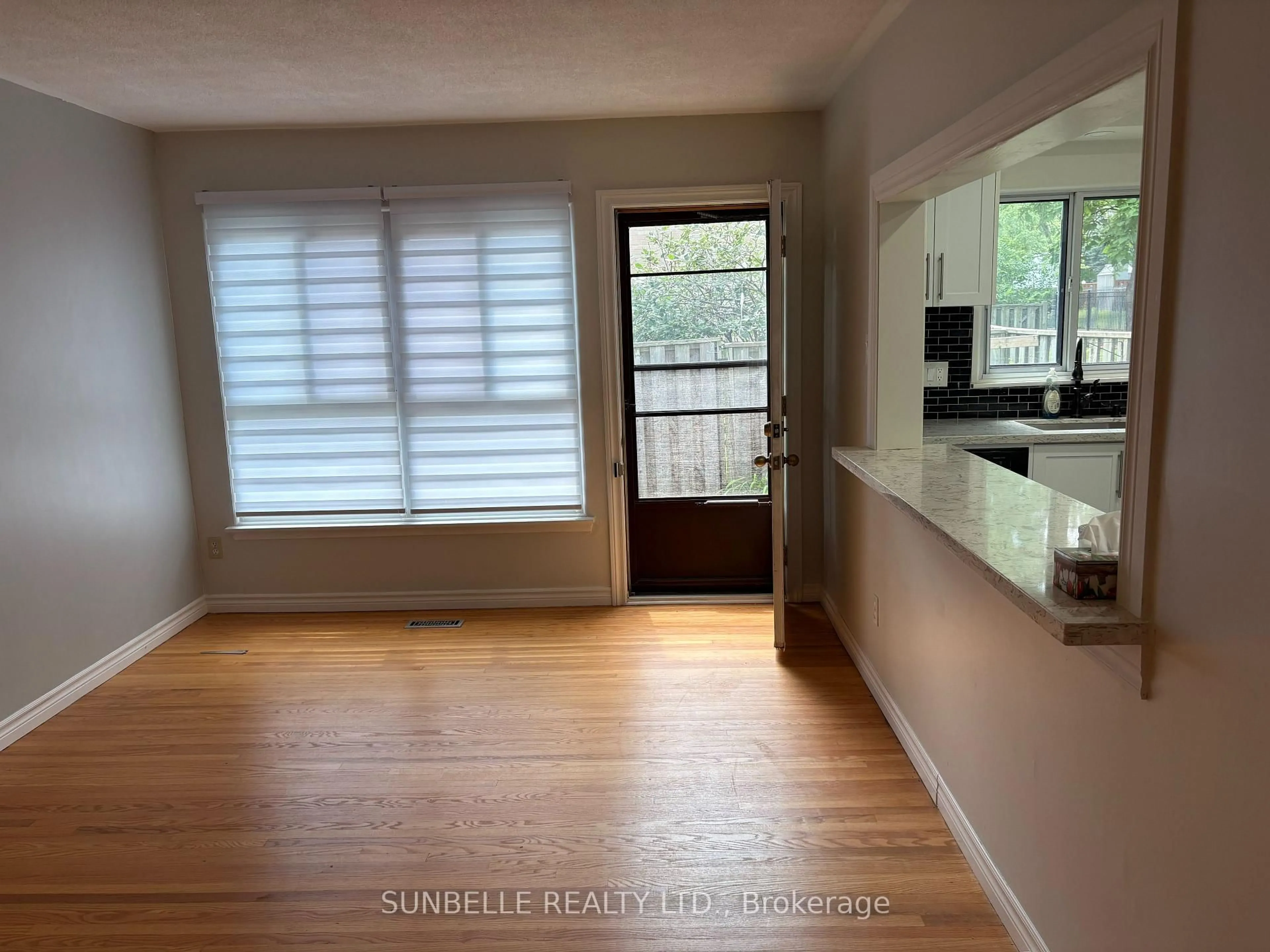 A pic of a room for 42 Fleetwood Cres, Brampton Ontario L6T 2E5