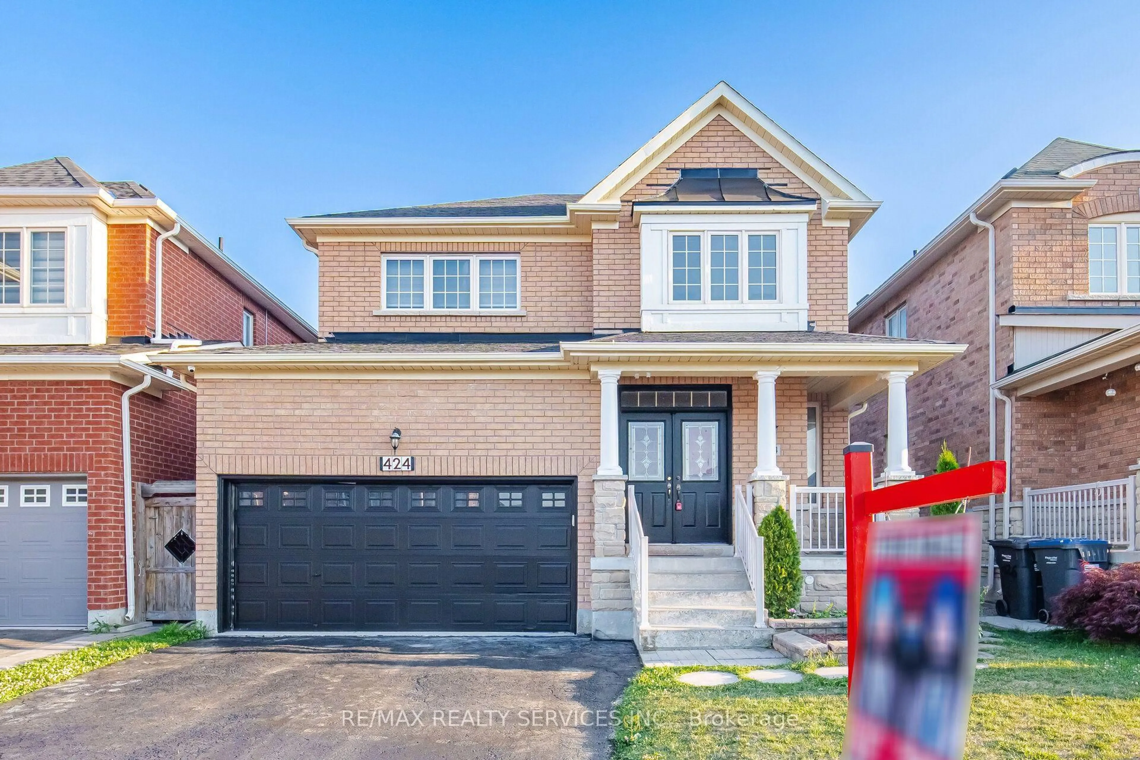 Home with brick exterior material, street for 424 Sunny Meadow Blvd, Brampton Ontario L6R 0H5