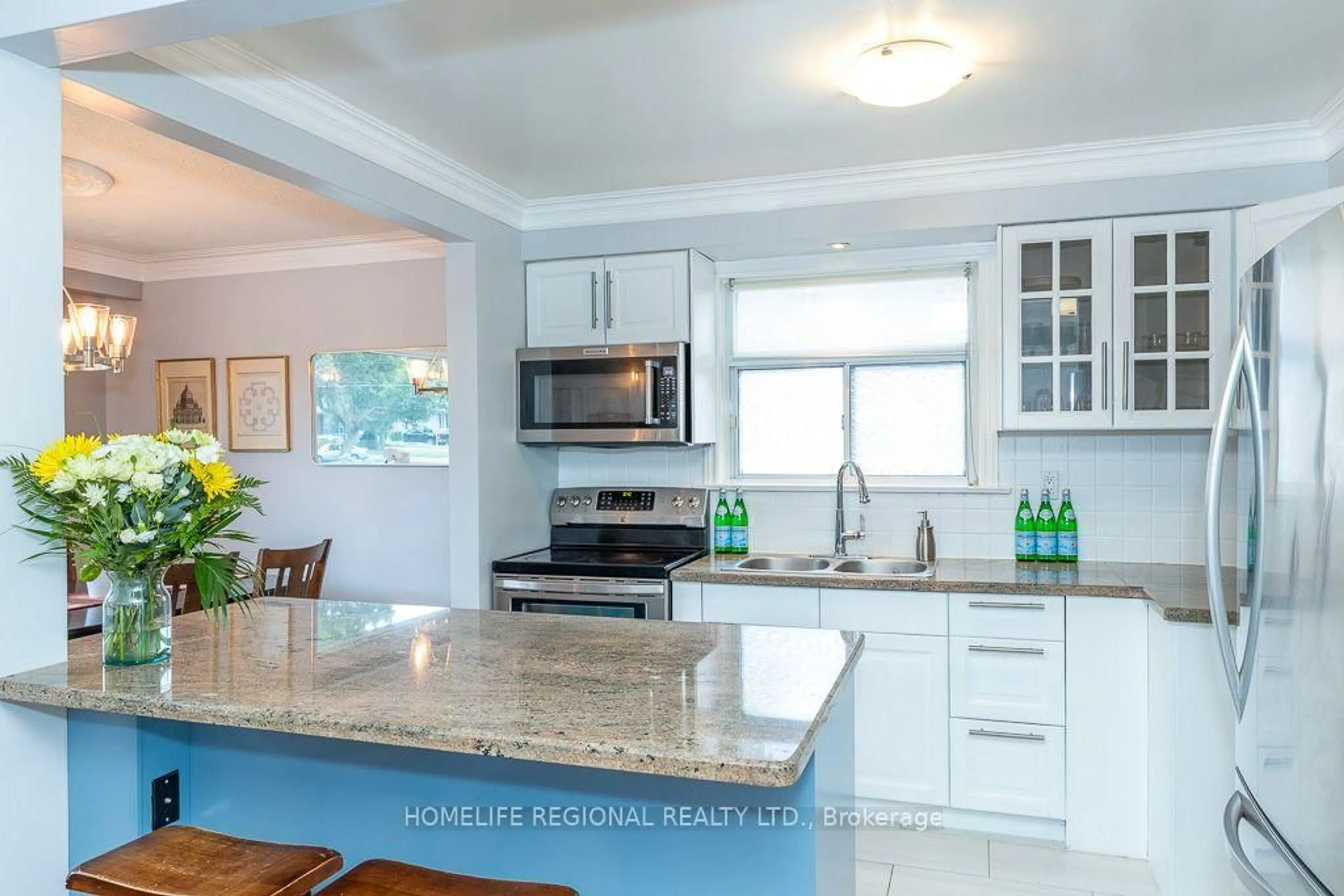 Open concept kitchen, ceramic/tile floor for 128 The Westway, Toronto Ontario M9P 2B9