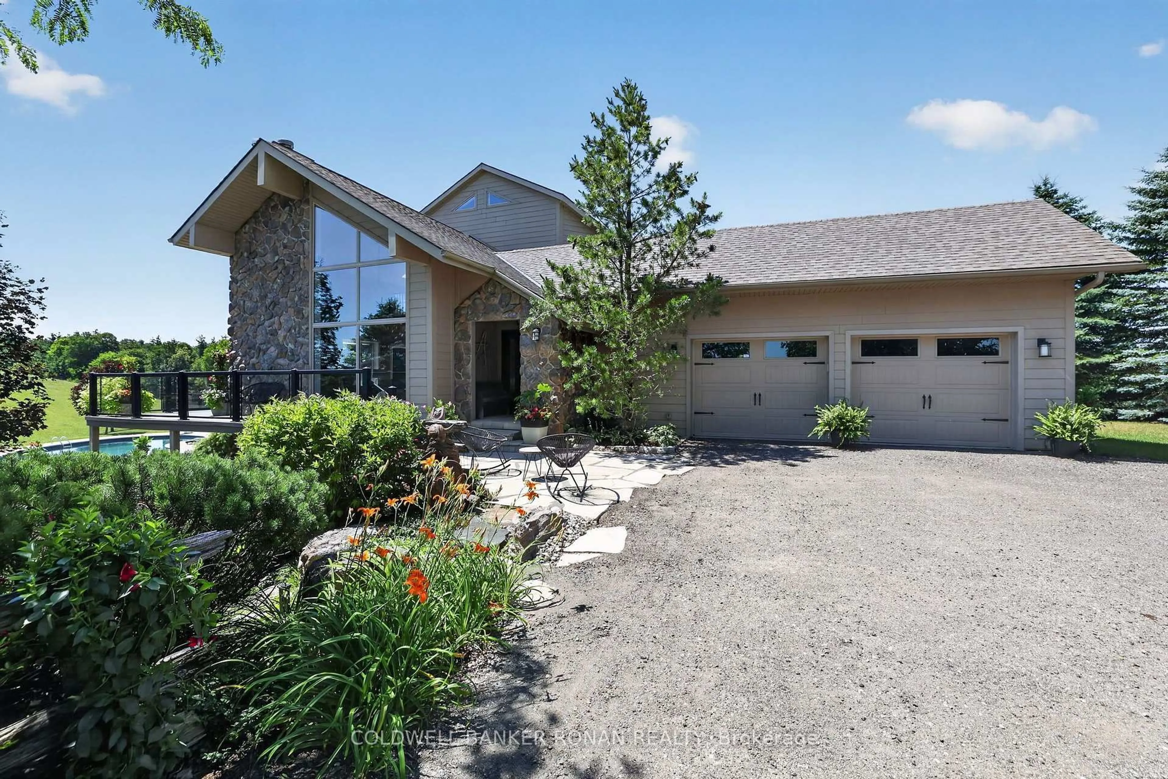 Unknown for 18250 Duffy's Lane, Caledon Ontario L7E 3C4