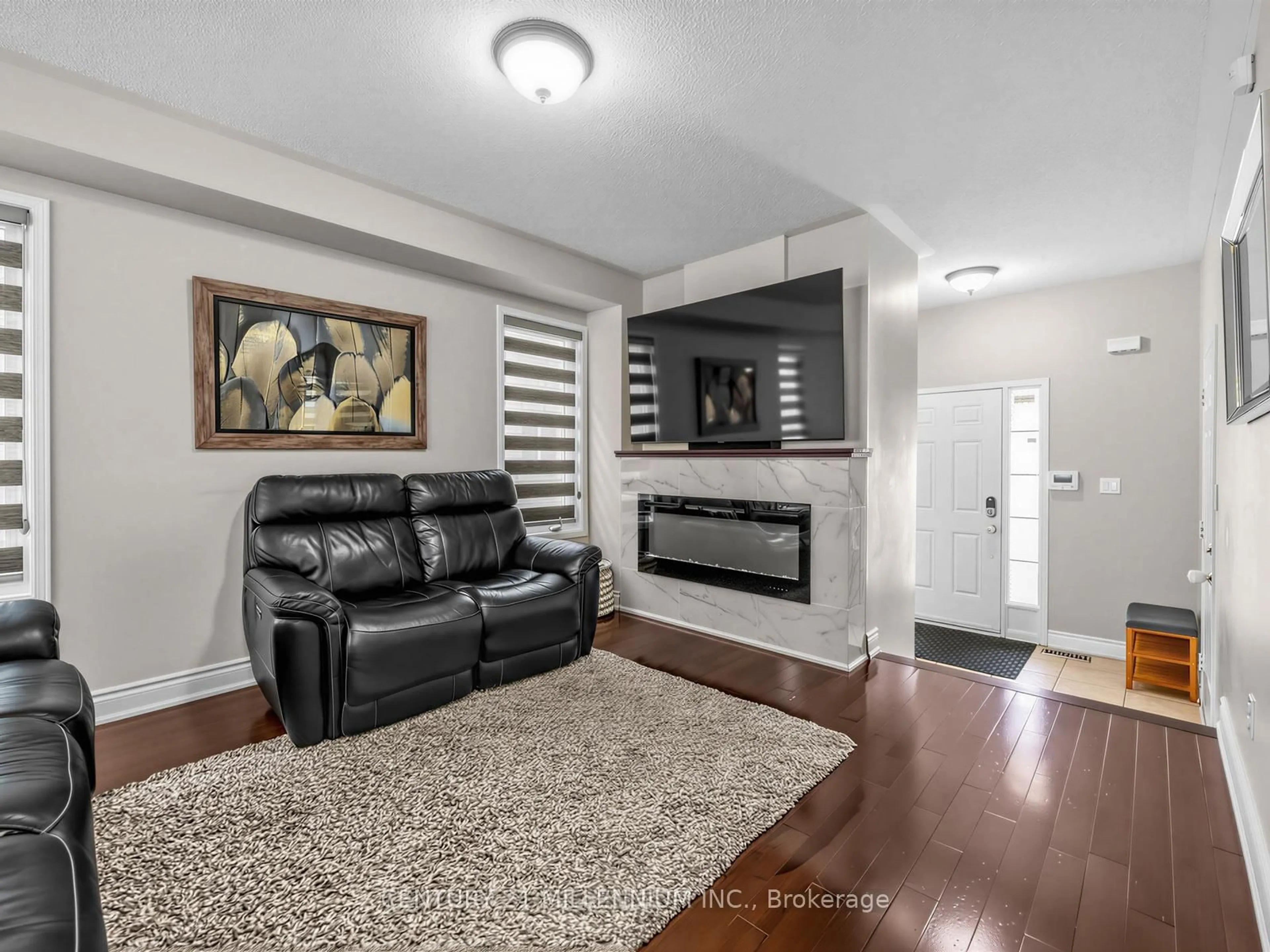 Living room with furniture, unknown for 131 Sugarhill Dr, Brampton Ontario L7A 3X4