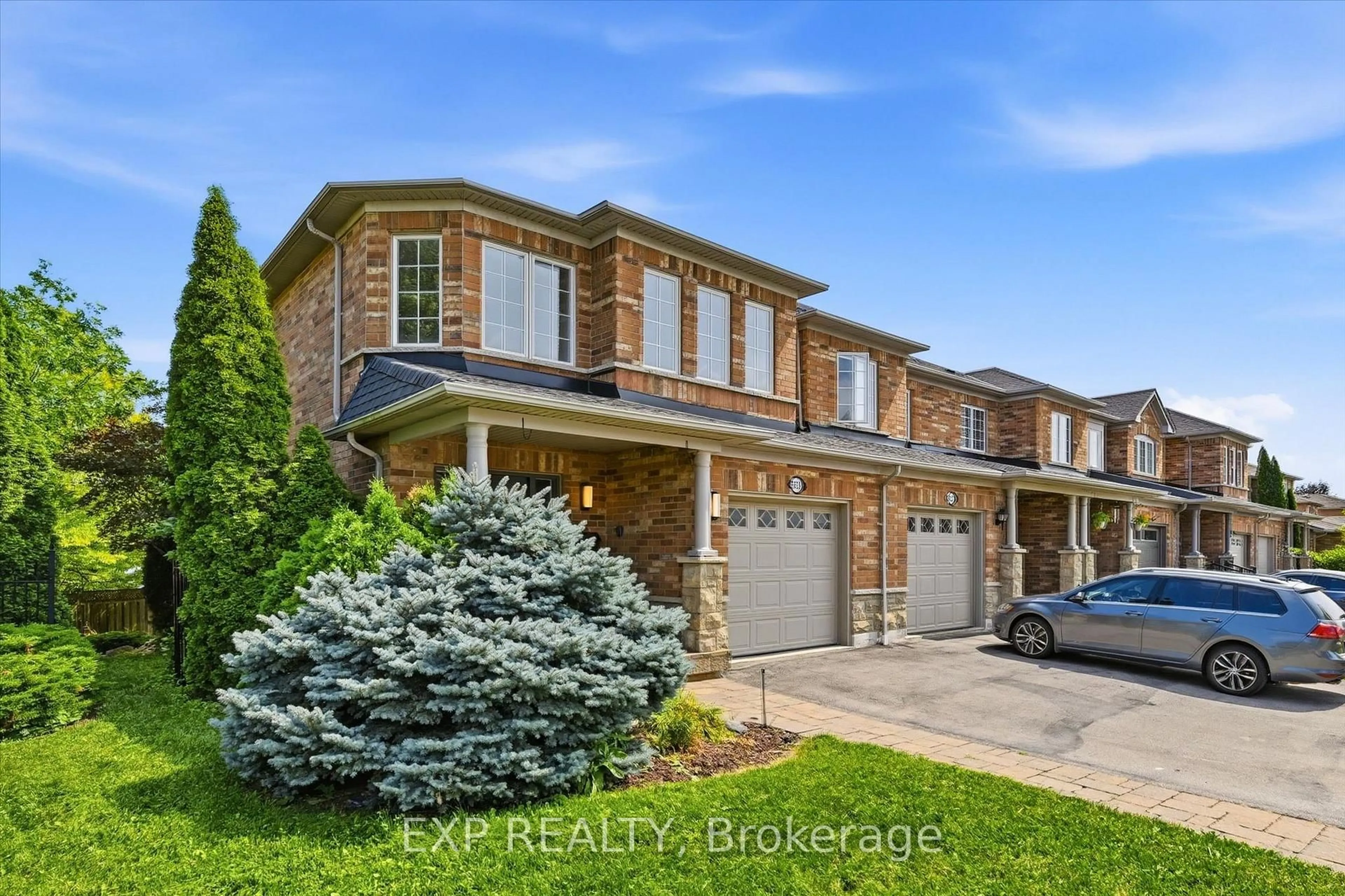Home with brick exterior material, street for 5628 Stella Lane, Burlington Ontario L7L 6X5