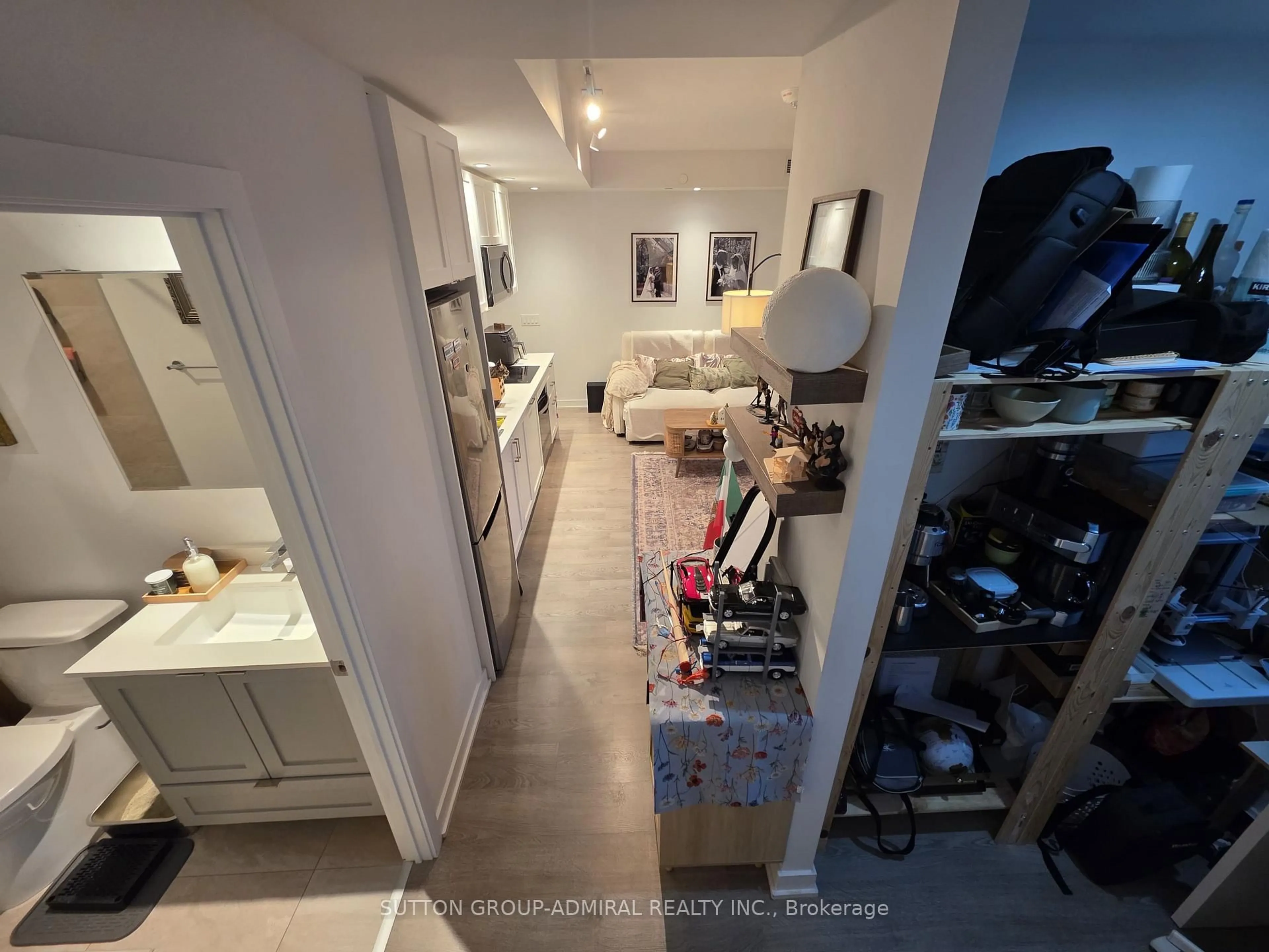 A pic of a room for 1928 Lake Shore Blvd #2102, Toronto Ontario M6S 0B1