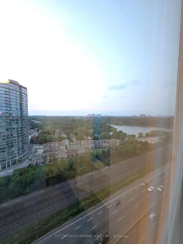 1928 Lake Shore Blvd #2102, Toronto 4