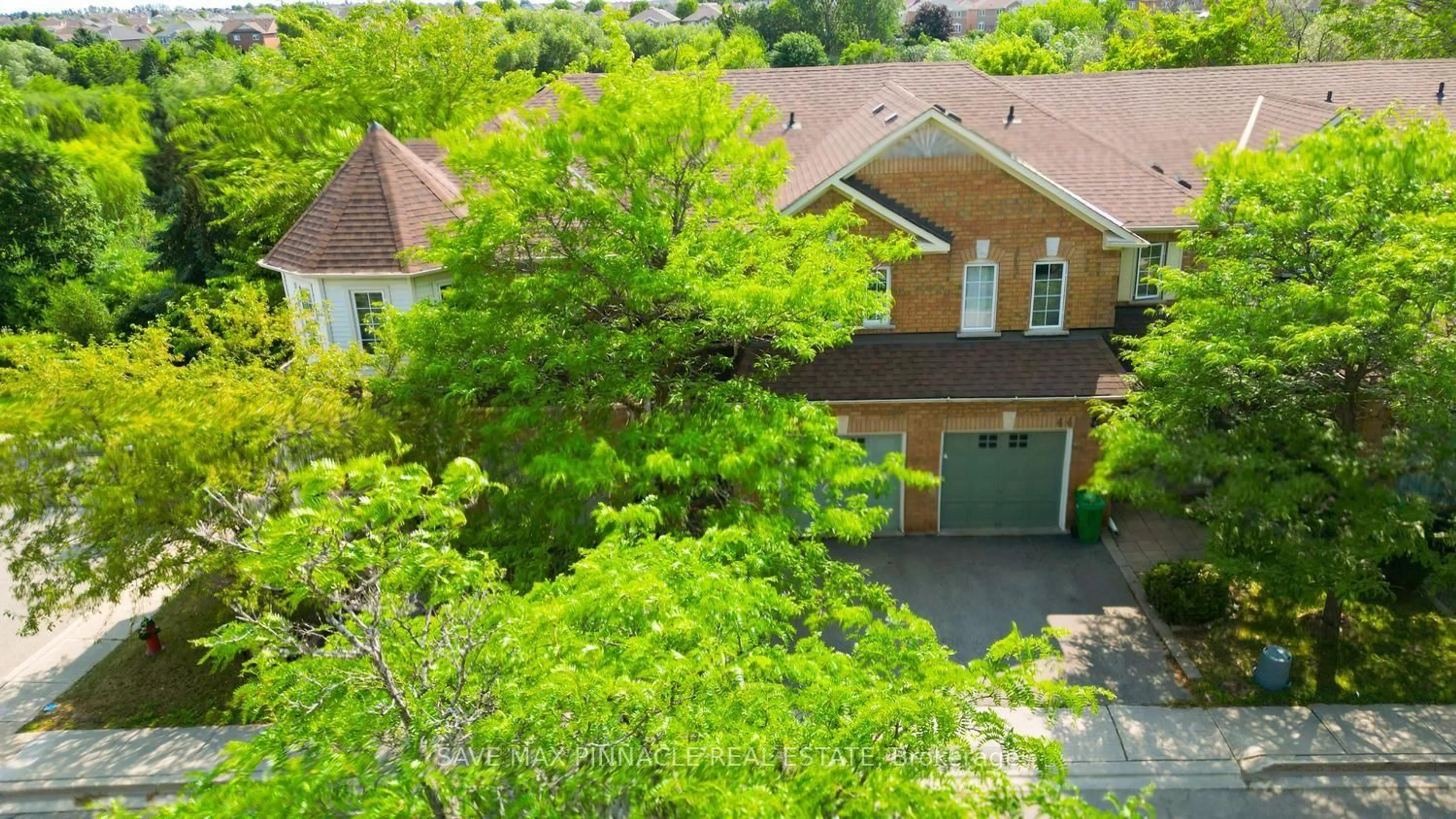 A pic from outside/outdoor area/front of a property/back of a property/a pic from drone, street for 9800 Mclaughlin Rd #42, Brampton Ontario L6X 4R1