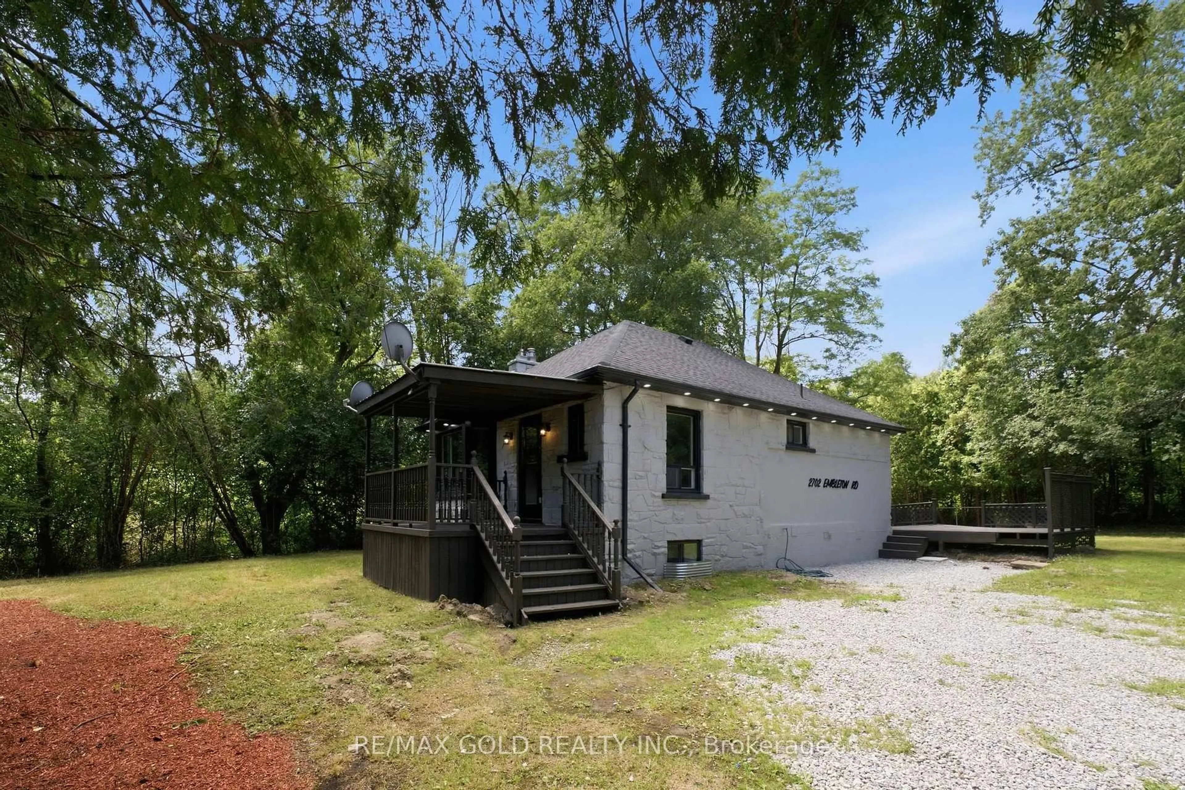 Unknown for 2702 Embleton Rd, Brampton Ontario L6X 0E2