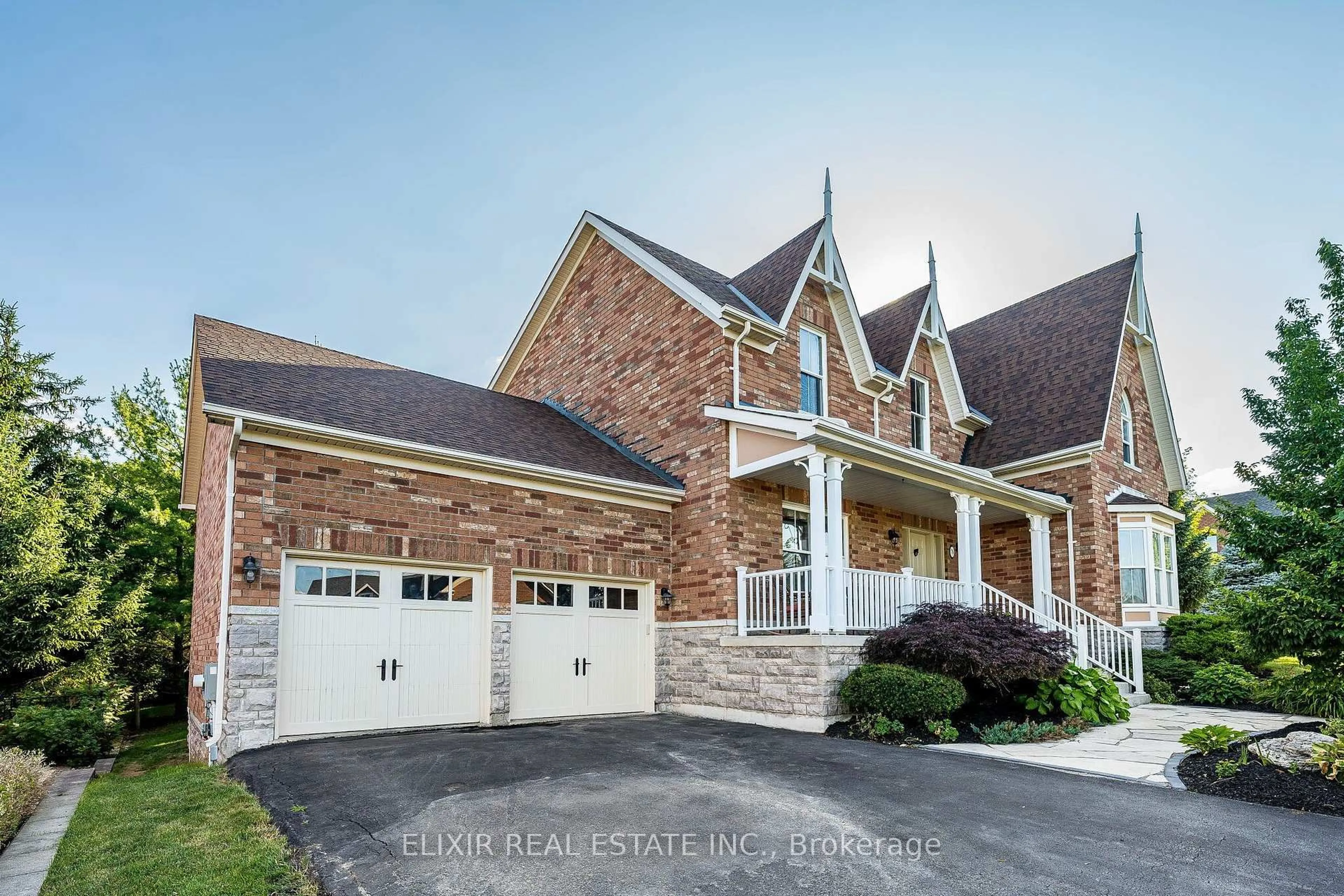 Home with brick exterior material, street for 76 North Riverdale Dr, Caledon Ontario L7C 1L1
