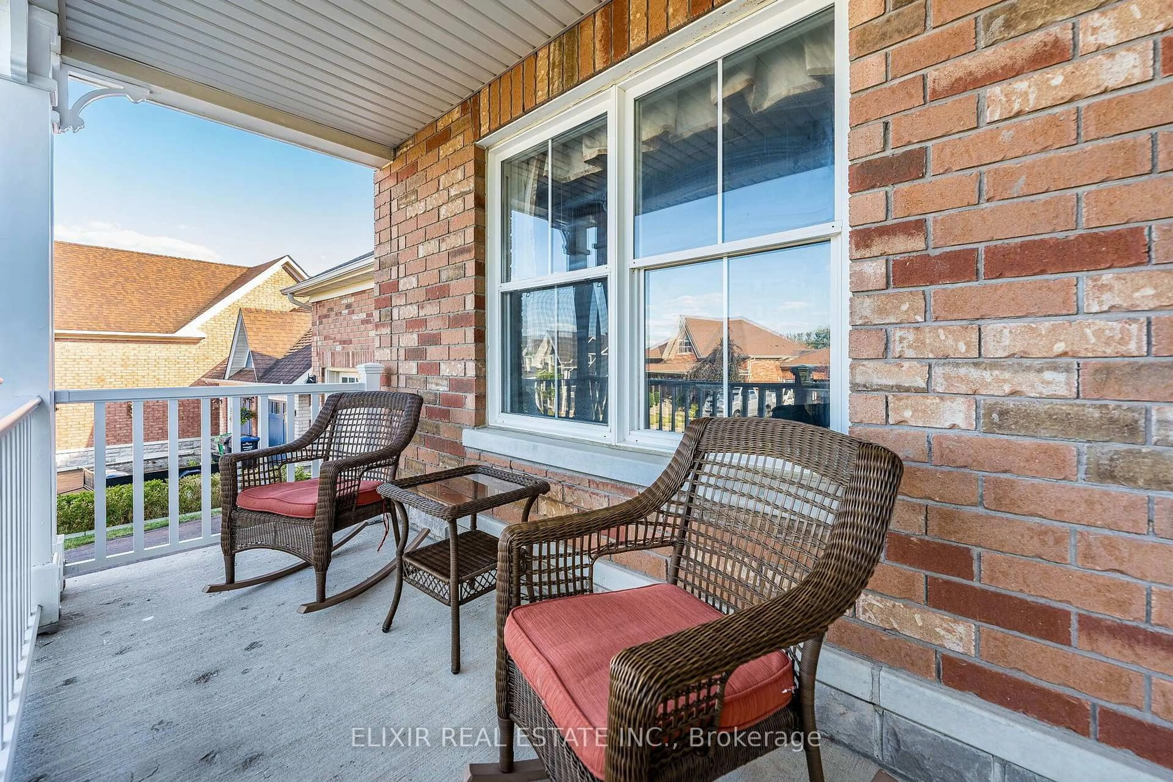 Patio, water/lake/river/ocean view for 76 North Riverdale Dr, Caledon Ontario L7C 1L1