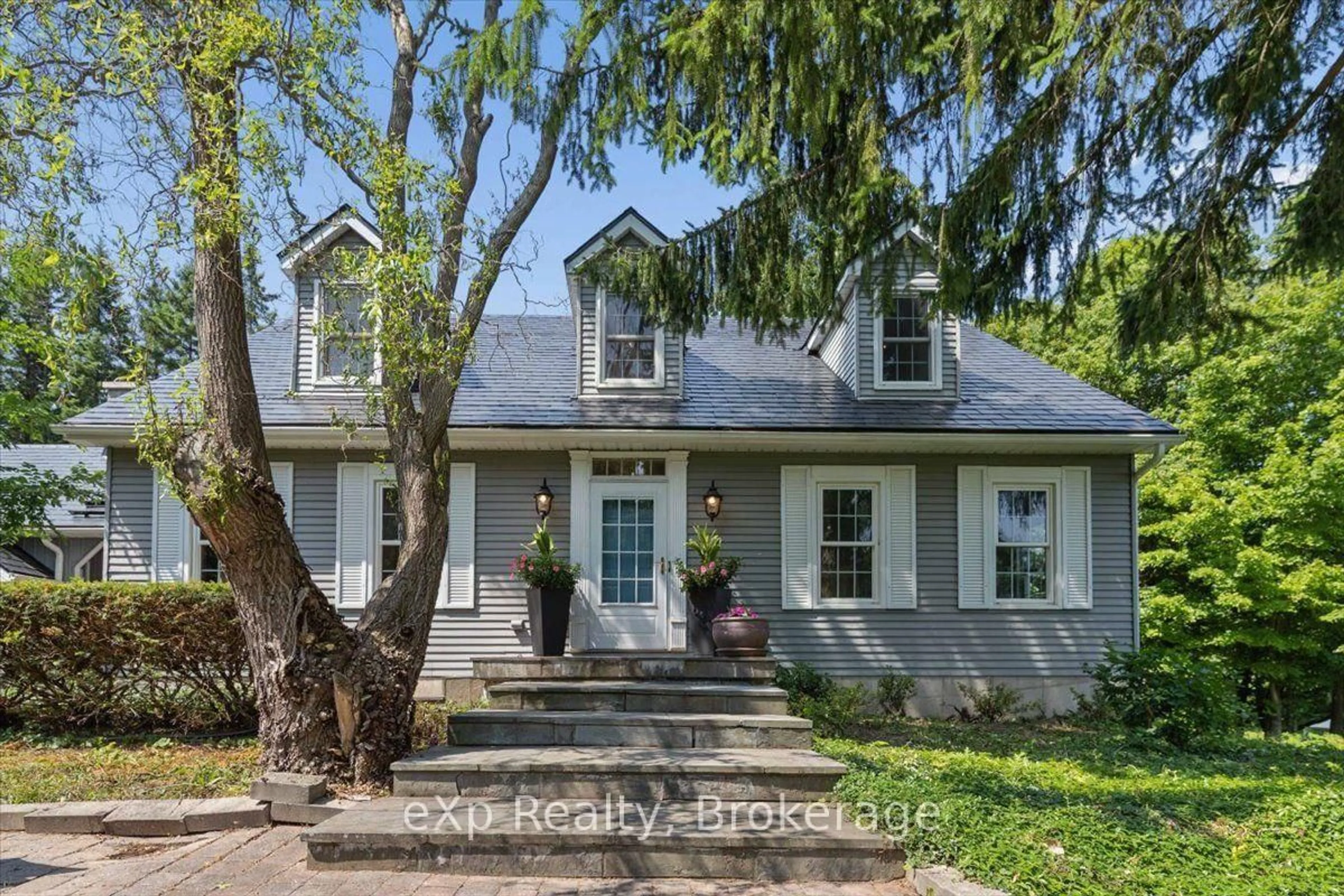 Unknown for 2039 Blacklock St, Milton Ontario L0P 1B0