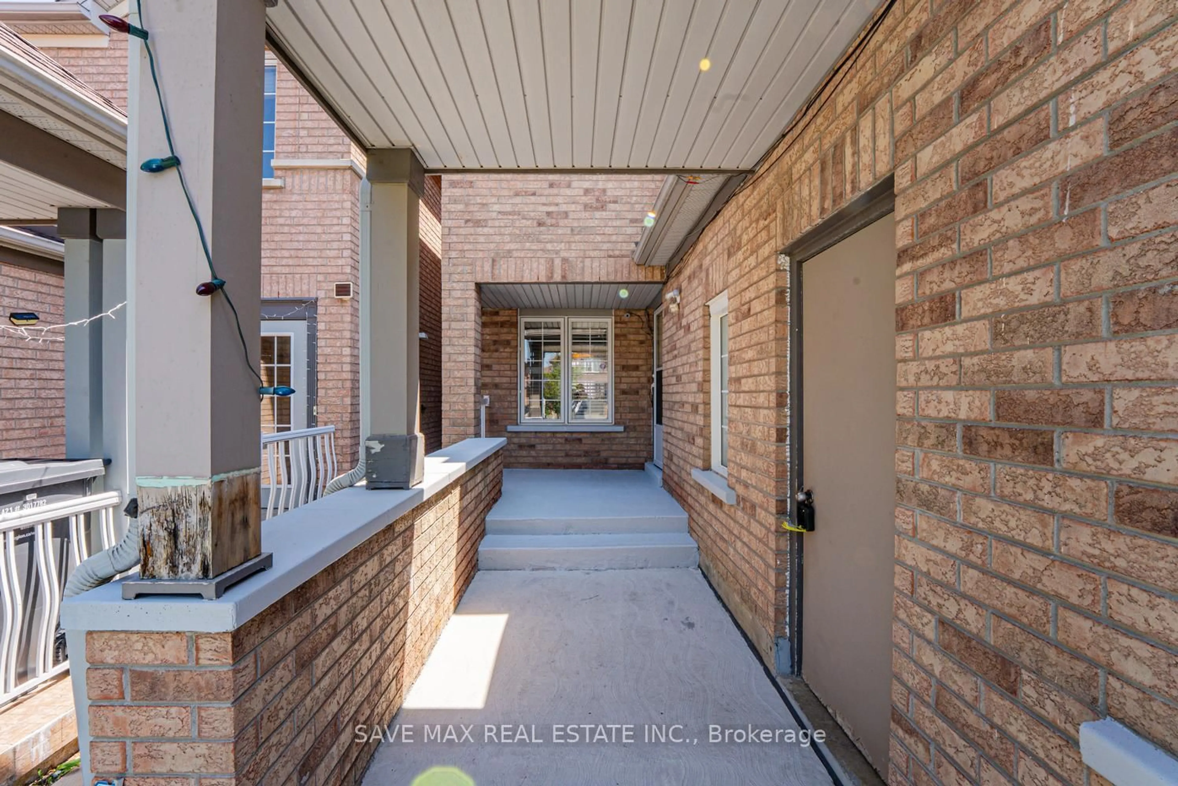 Home with brick exterior material, street for 146 Olympia Cres, Brampton Ontario L6X 4W4