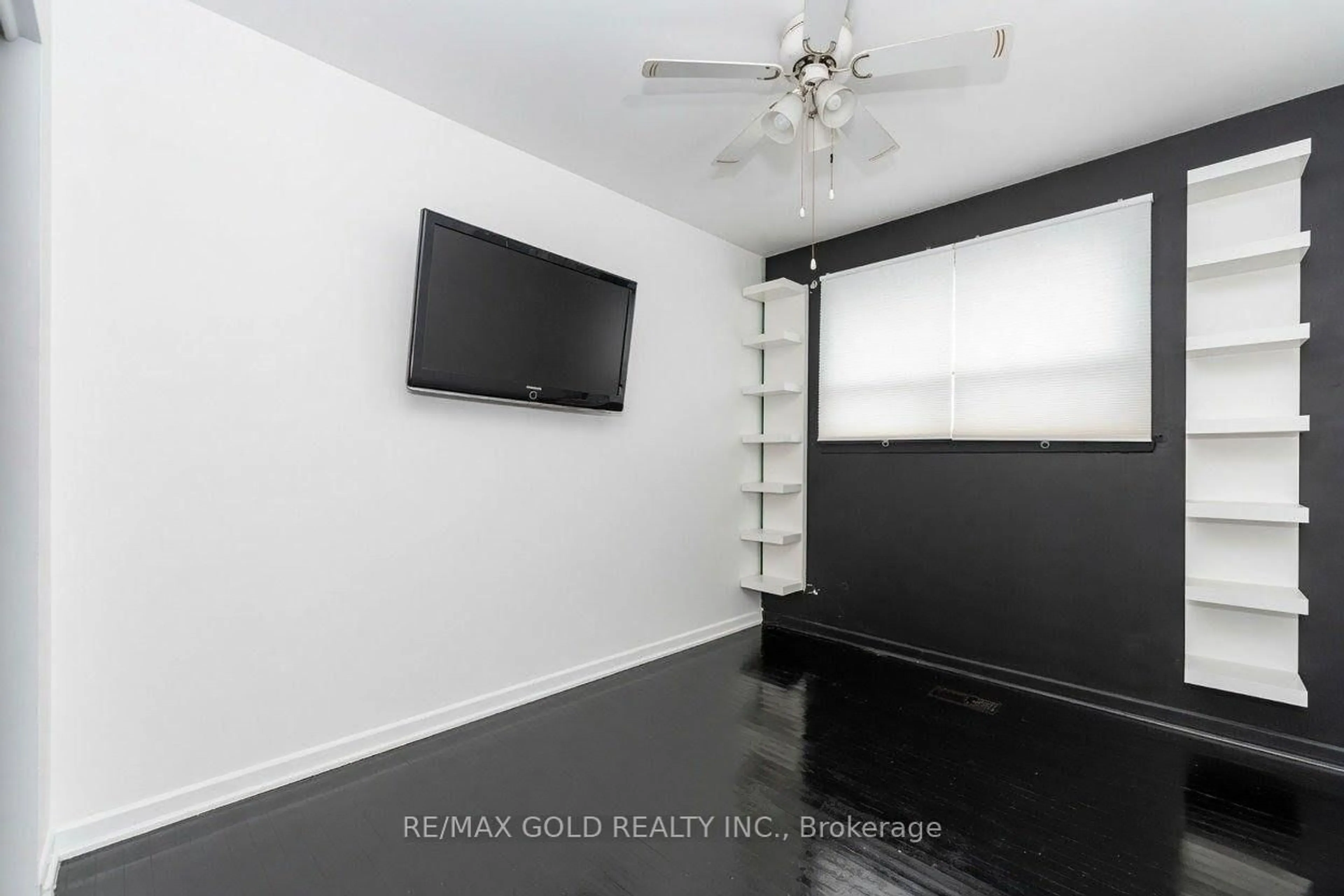 A pic of a room for 63 Newstead Cres, Brampton Ontario L6V 2A8