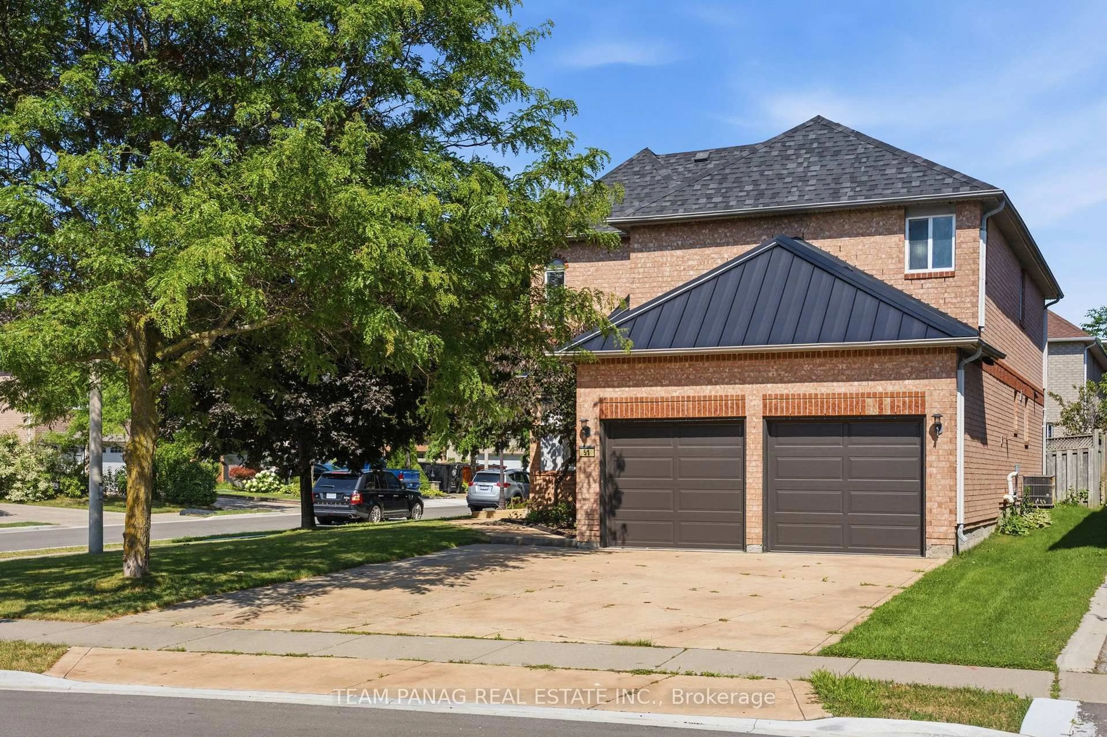 Home with brick exterior material, street for 51 Pebblestone Circ, Brampton Ontario L6X 4N2