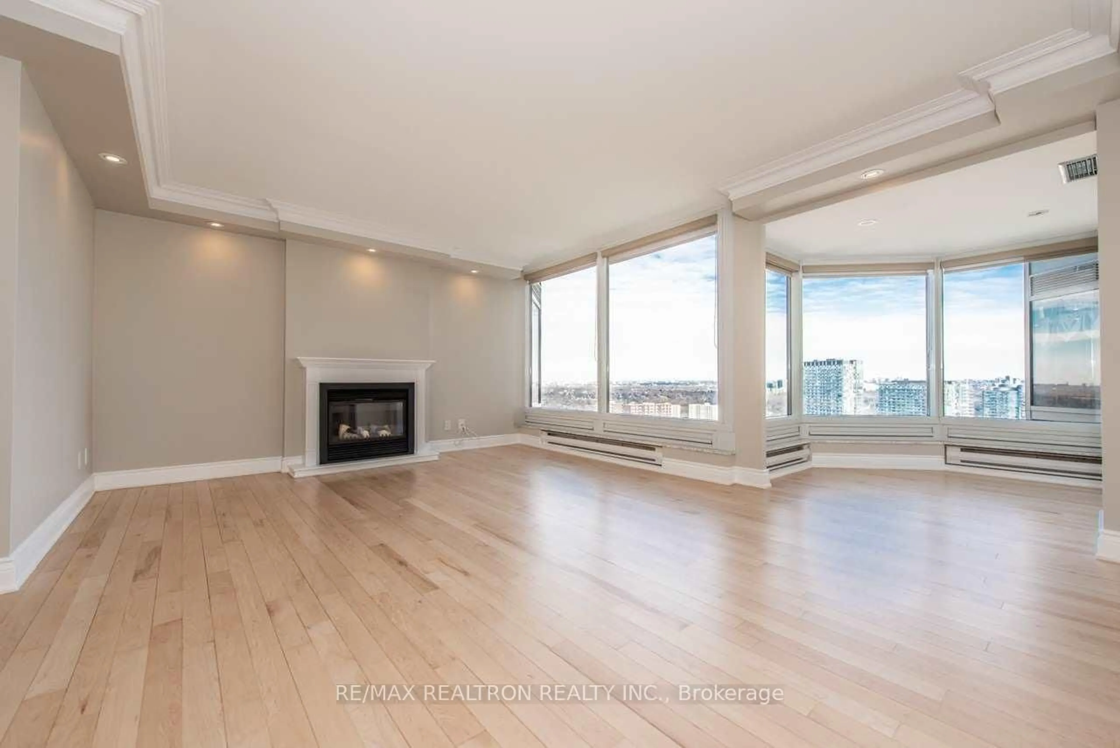 A pic of a room for 1 Palace Pier Crt #3511, Toronto Ontario M8V 3W9