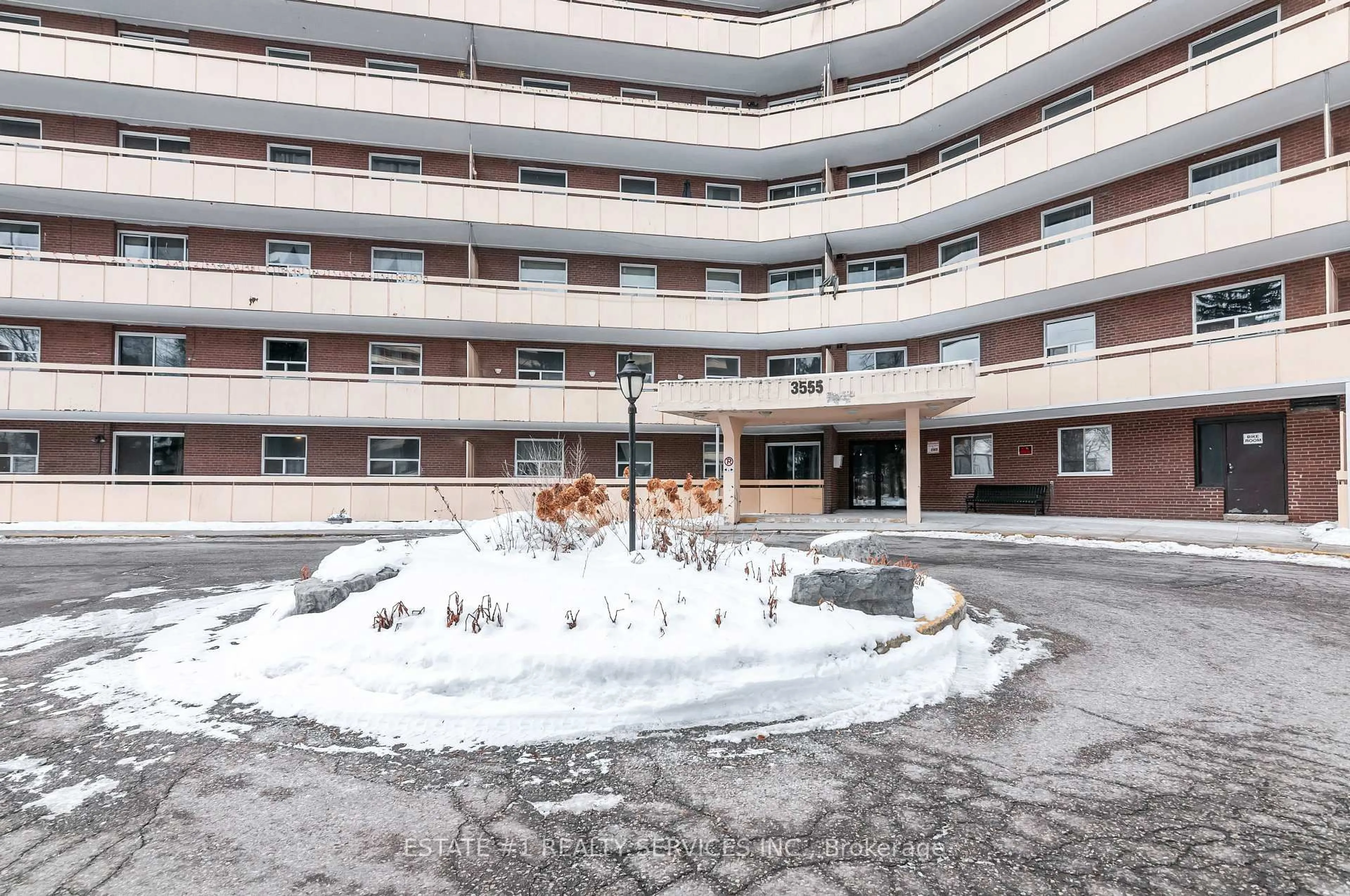 Unknown for 3555 Derry Rd #402, Mississauga Ontario L4T 1B2
