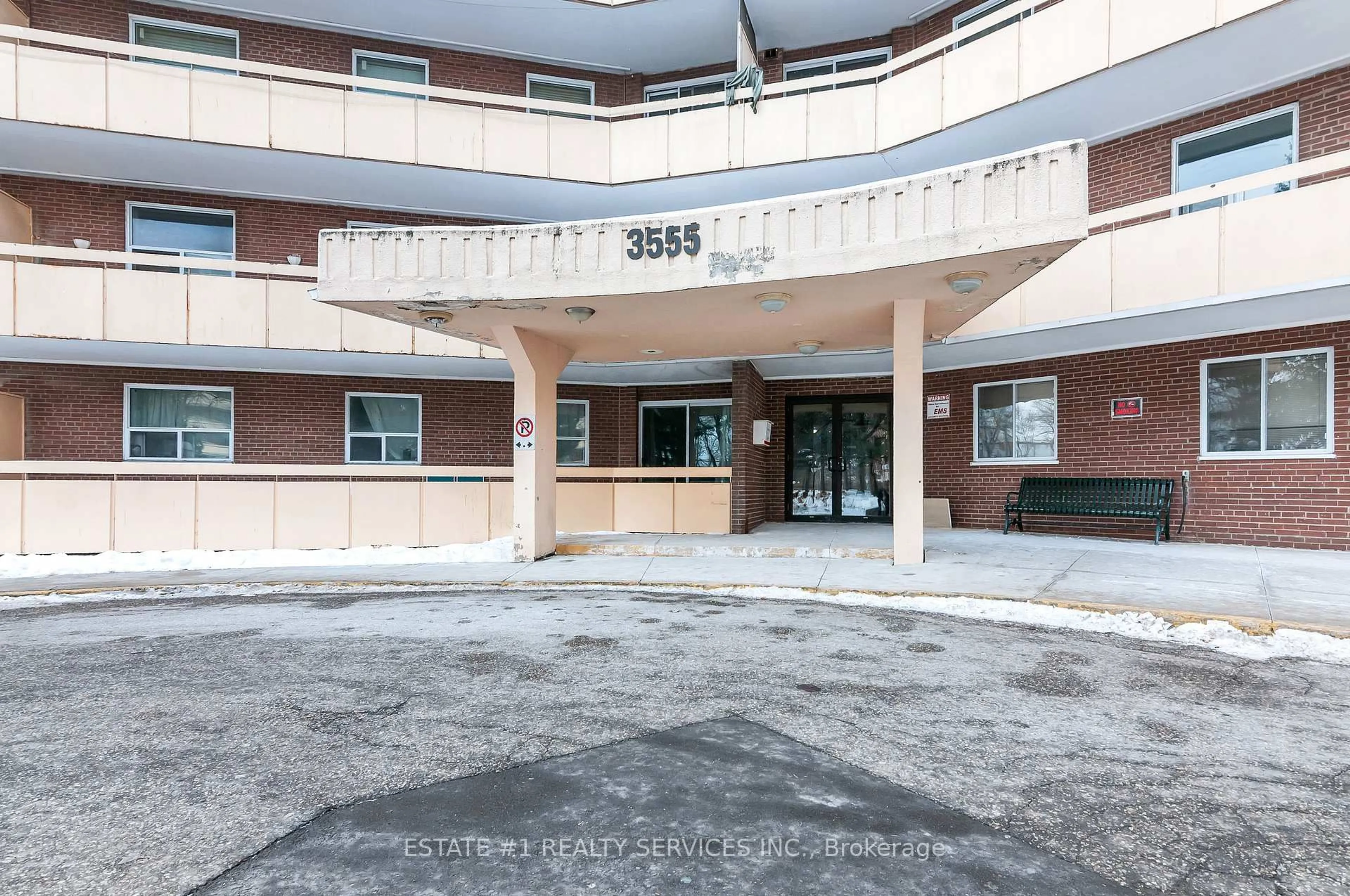 Unknown for 3555 Derry Rd #402, Mississauga Ontario L4T 1B2