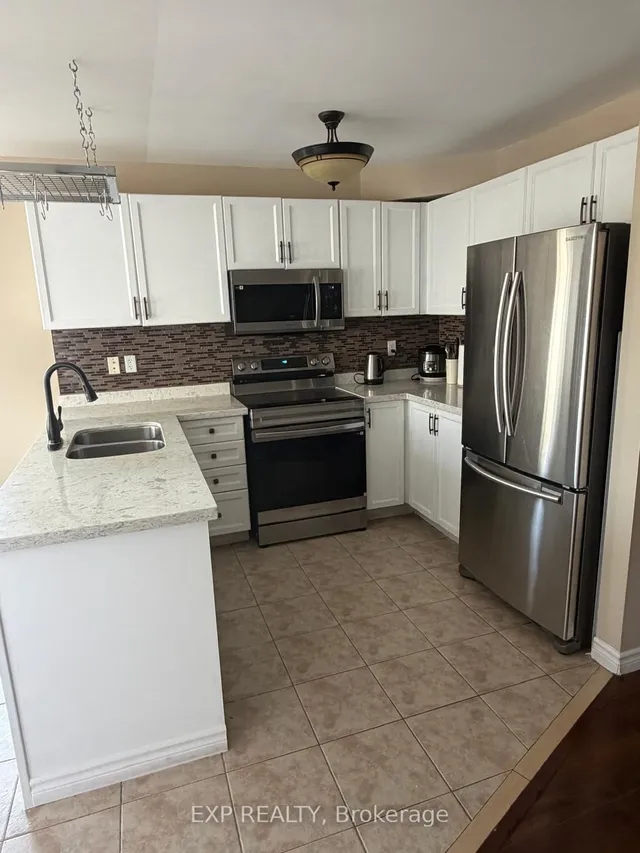 5110 Fairview St #32, Burlington 4