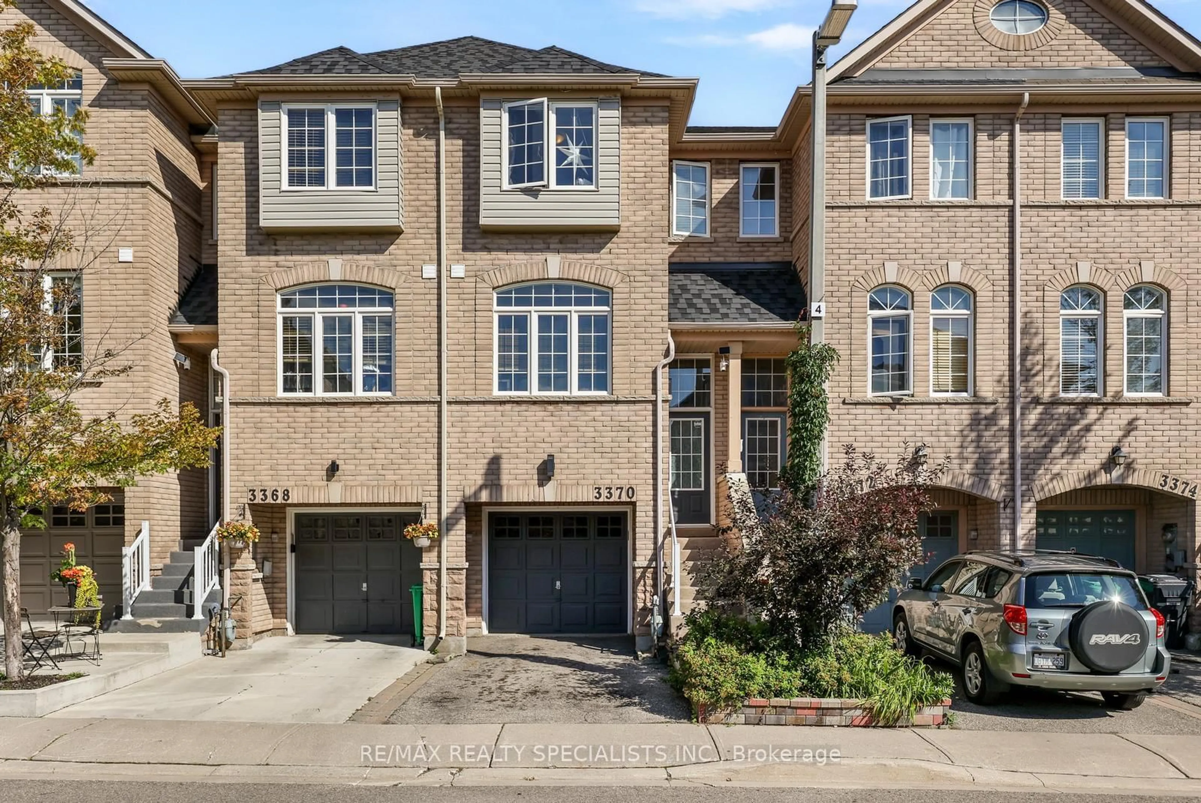 Home with brick exterior material, street for 3370 Redpath Circ, Mississauga Ontario L5N 8R1