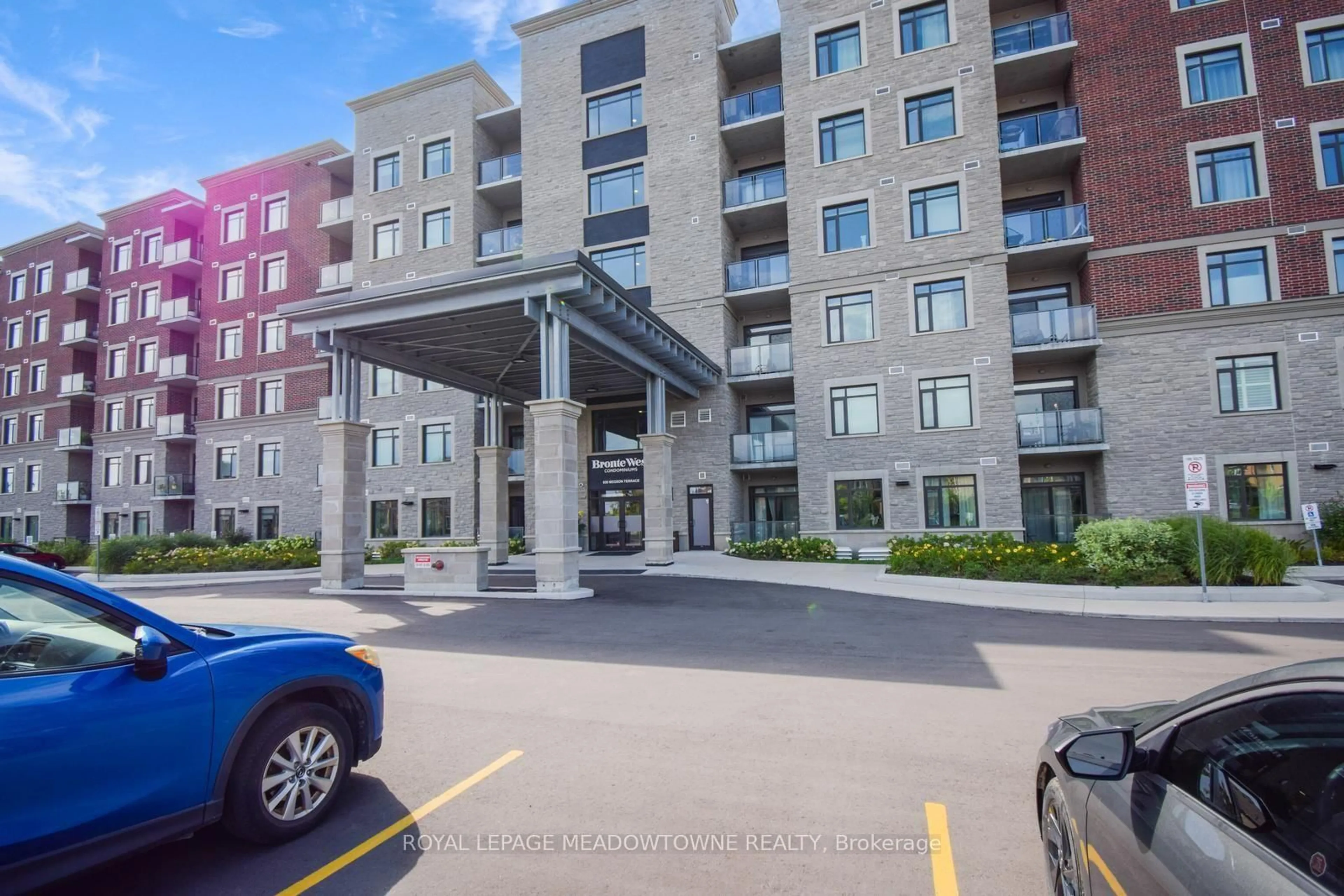 Unknown for 830 Megson Terr #213, Milton Ontario L9T 7H3