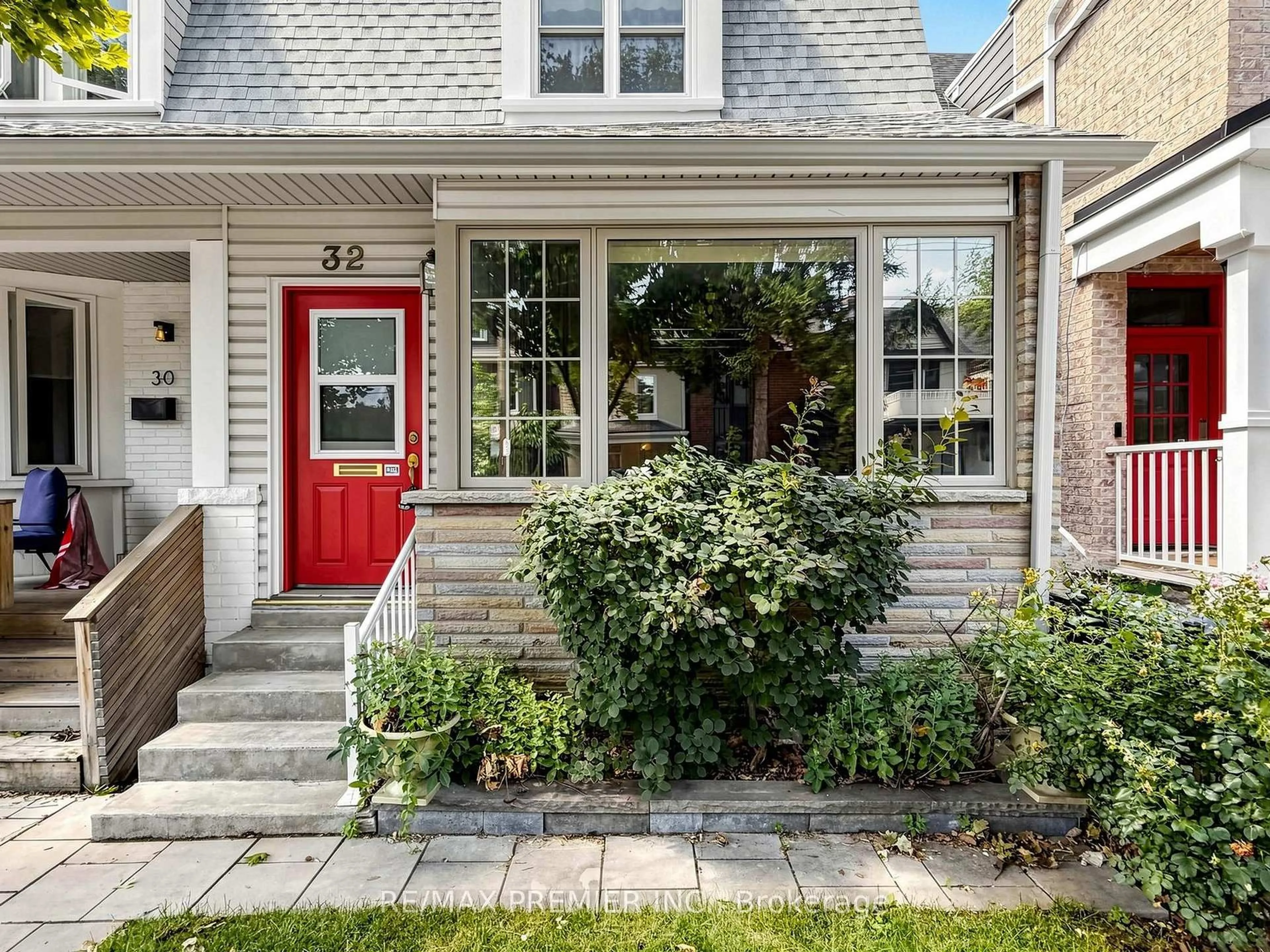 Home with brick exterior material, street for 32 Ritchie Ave, Toronto Ontario M6R 2J8