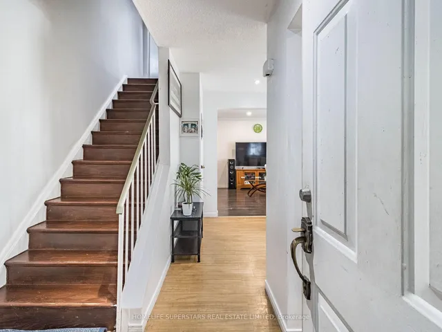 3 Haley Crt, Brampton 3