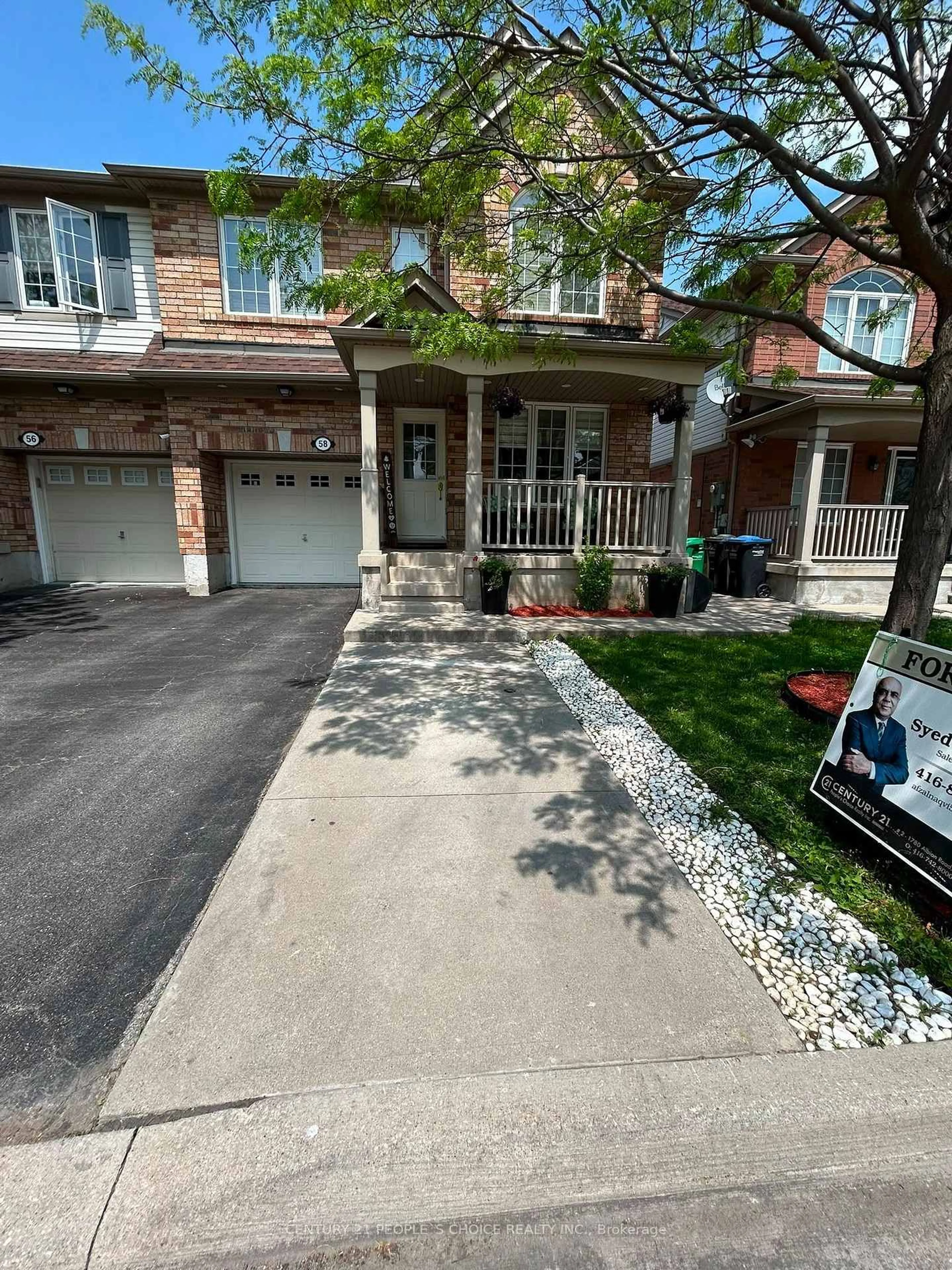 A pic from outside/outdoor area/front of a property/back of a property/a pic from drone, street for 58 Ponymeadow Way, Brampton Ontario L6X 0M5