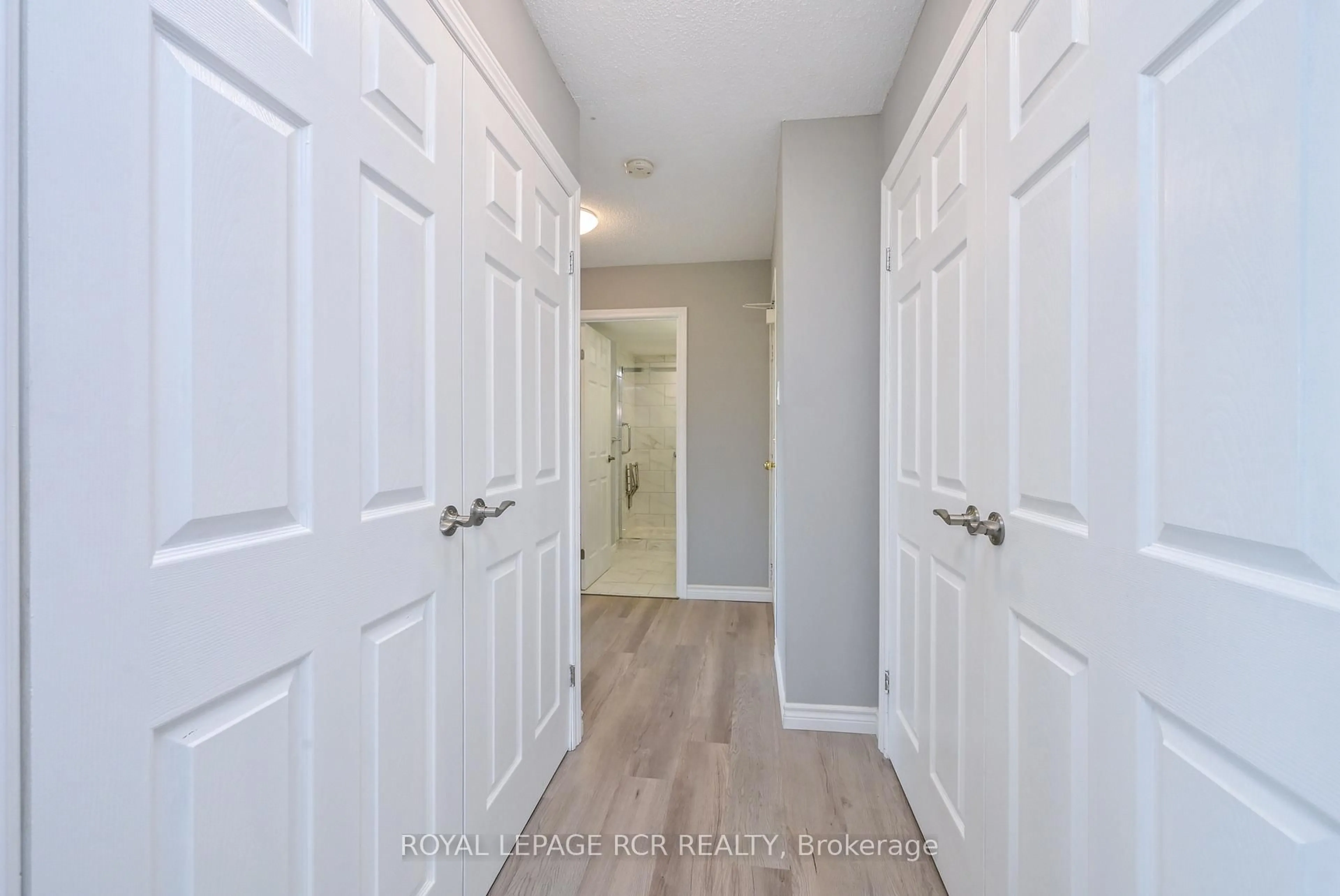 Unknown for 8 Fead St ##404, Orangeville Ontario L9W 3X4