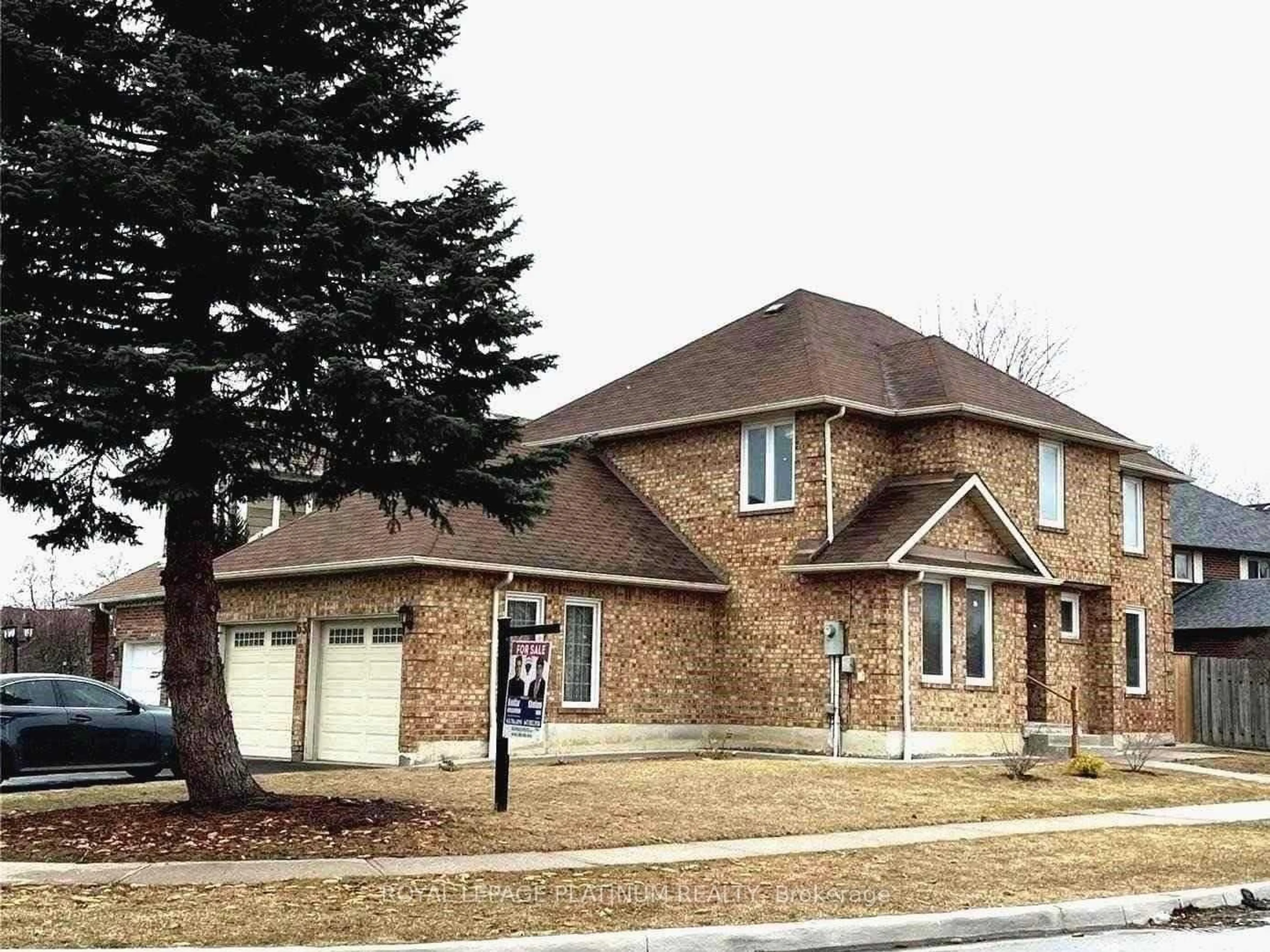 Home with brick exterior material, street for 63 Lord Simcoe Dr, Brampton Ontario L6S 5G7