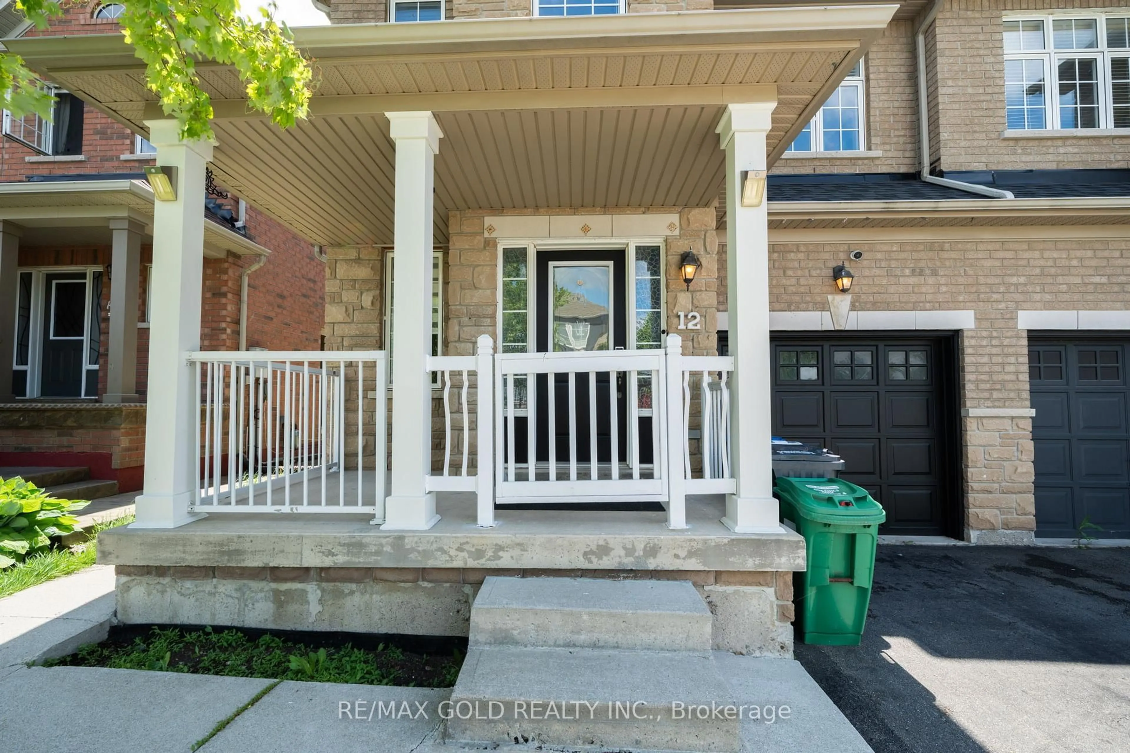 Unknown for 12 Pefferlaw Dr, Brampton Ontario L6Y 0K2