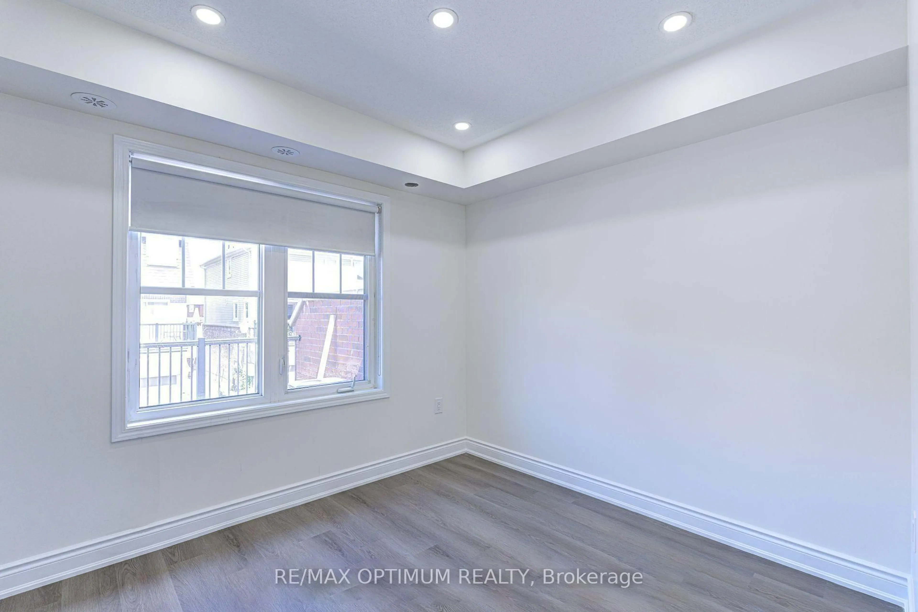 A pic of a room for 62 Commuter Dr, Brampton Ontario L7A 0R3